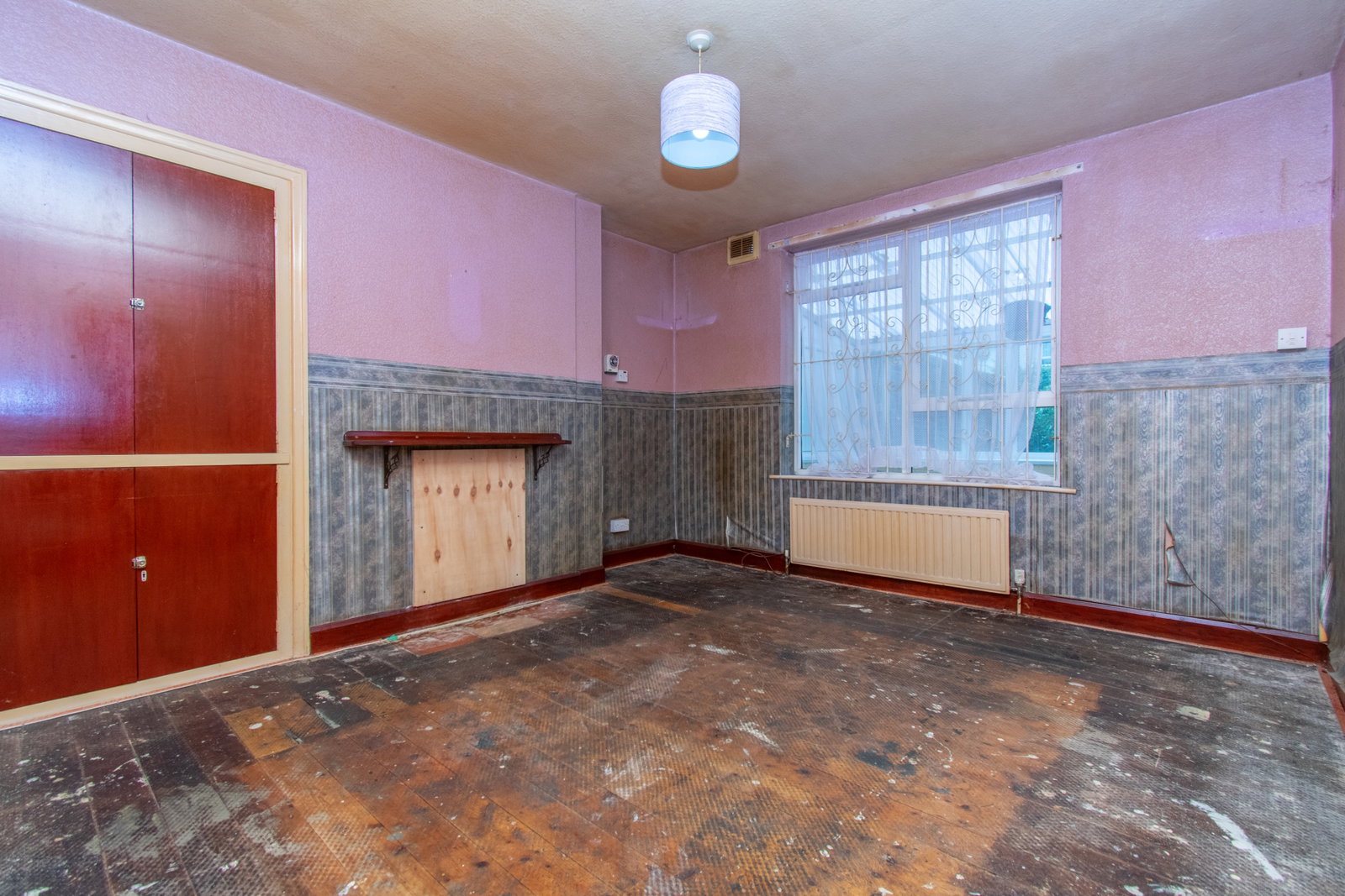 Semi Detached House for sale in Leicester, The Farm Close, Leicester, LE2 6SR