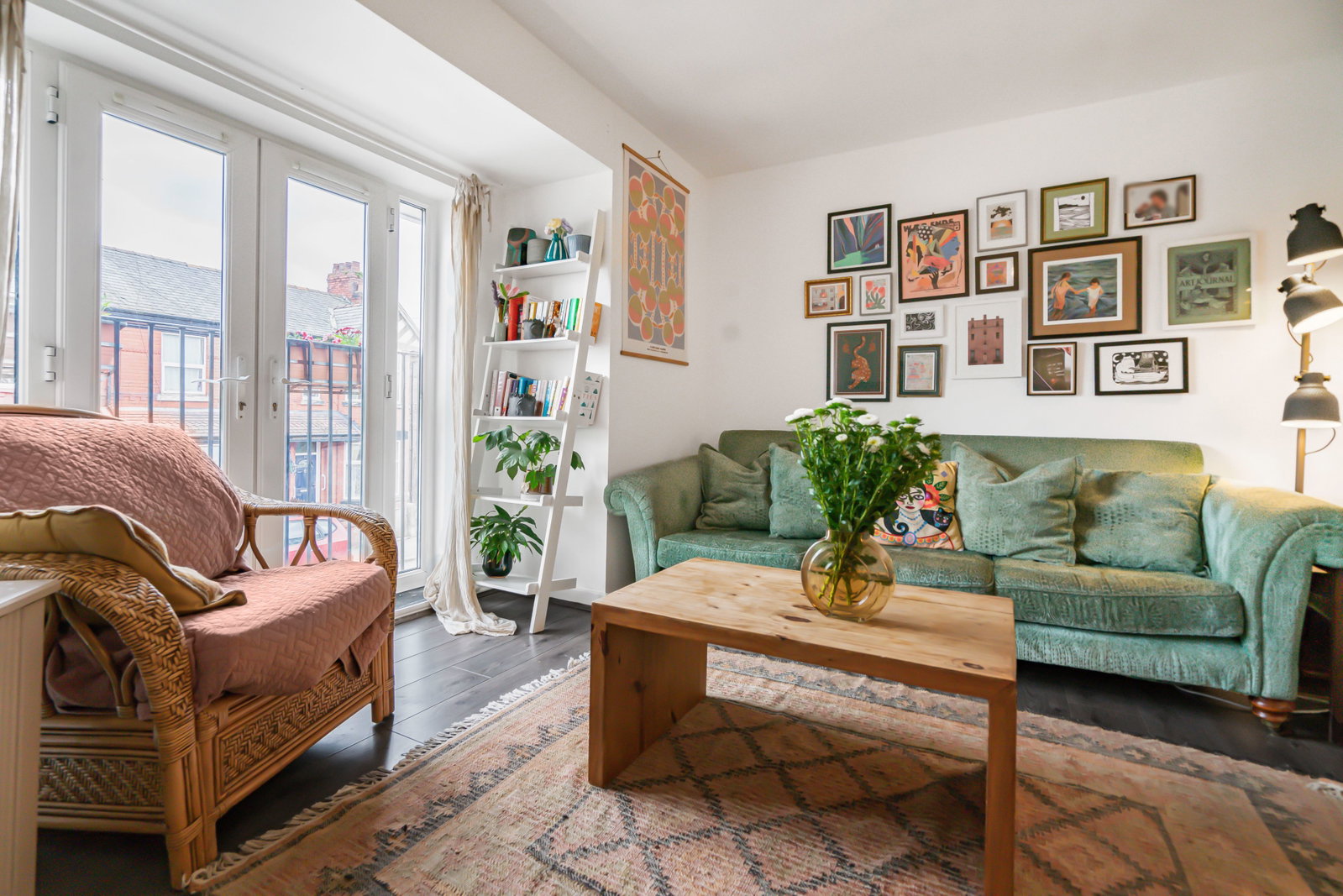 Flat for sale in Manchester, Manor Road, Levenshulme, Manchester, M19 3RQ