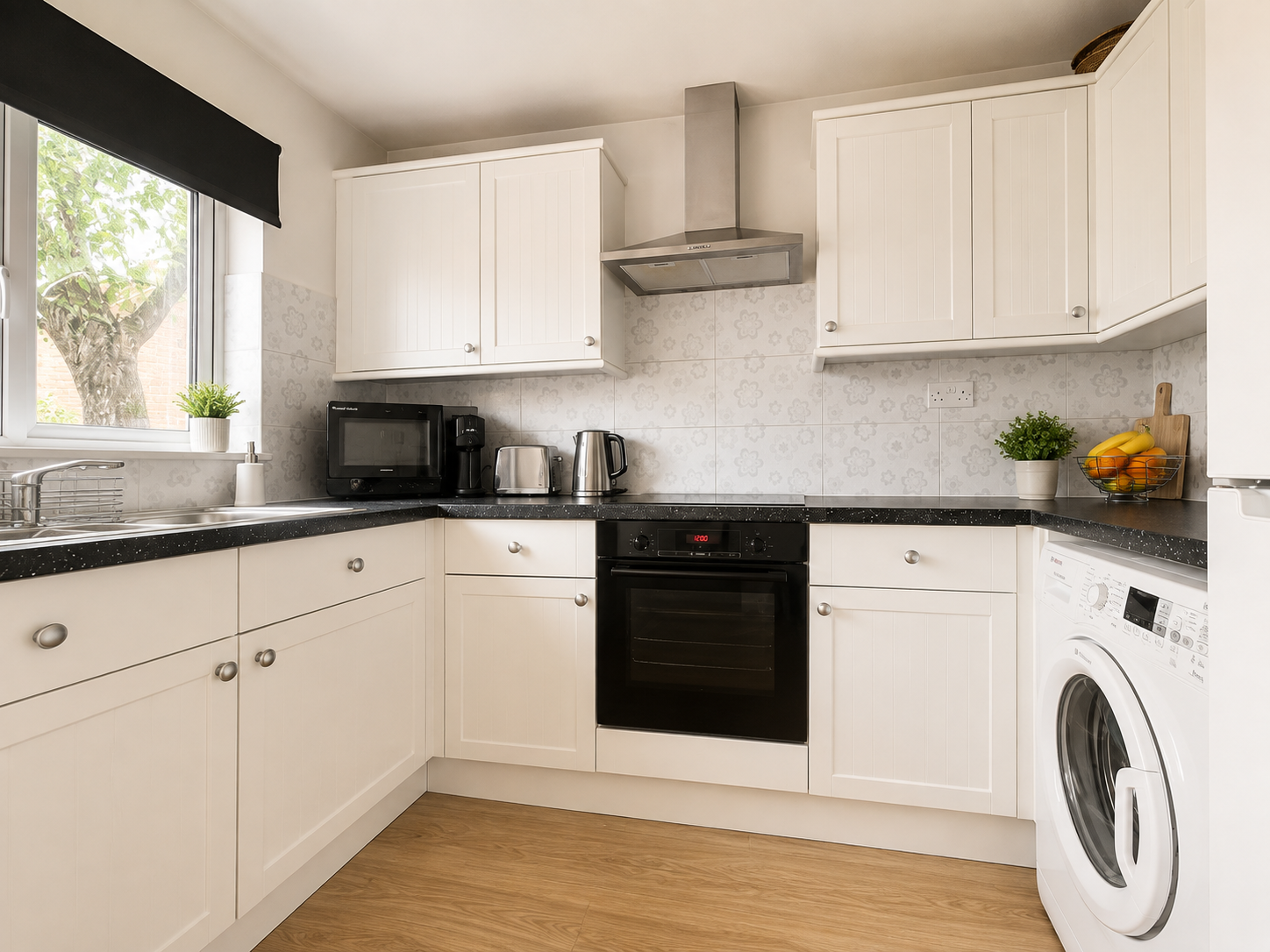 End Of Terrace House for sale in Chatham, Mayford Road, Lordswood, ME5 8SZ
