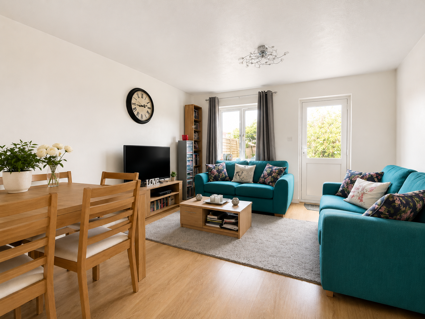 End Of Terrace House for sale in Chatham, Mayford Road, Lordswood, ME5 8SZ