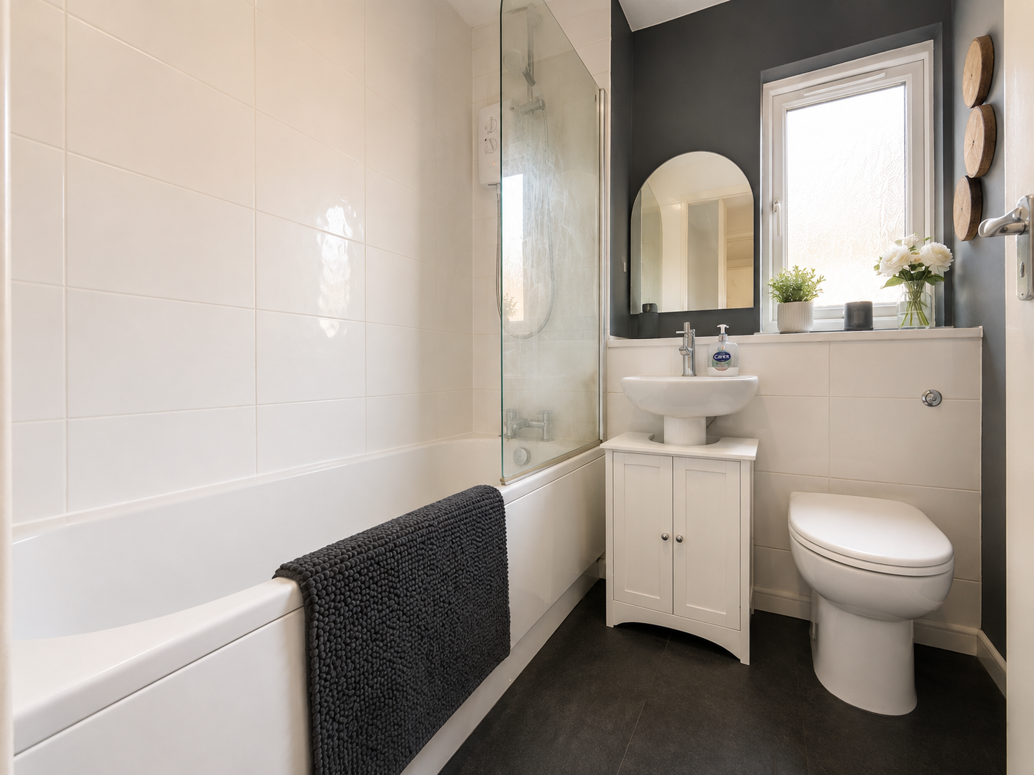 End Of Terrace House for sale in Chatham, Mayford Road, Lordswood, ME5 8SZ