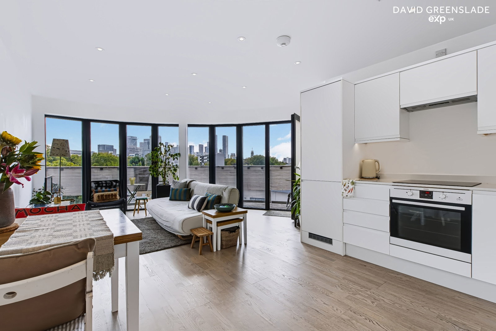 Apartment for sale in London, Sphere Apartments, 25 St. Pauls Way, E3