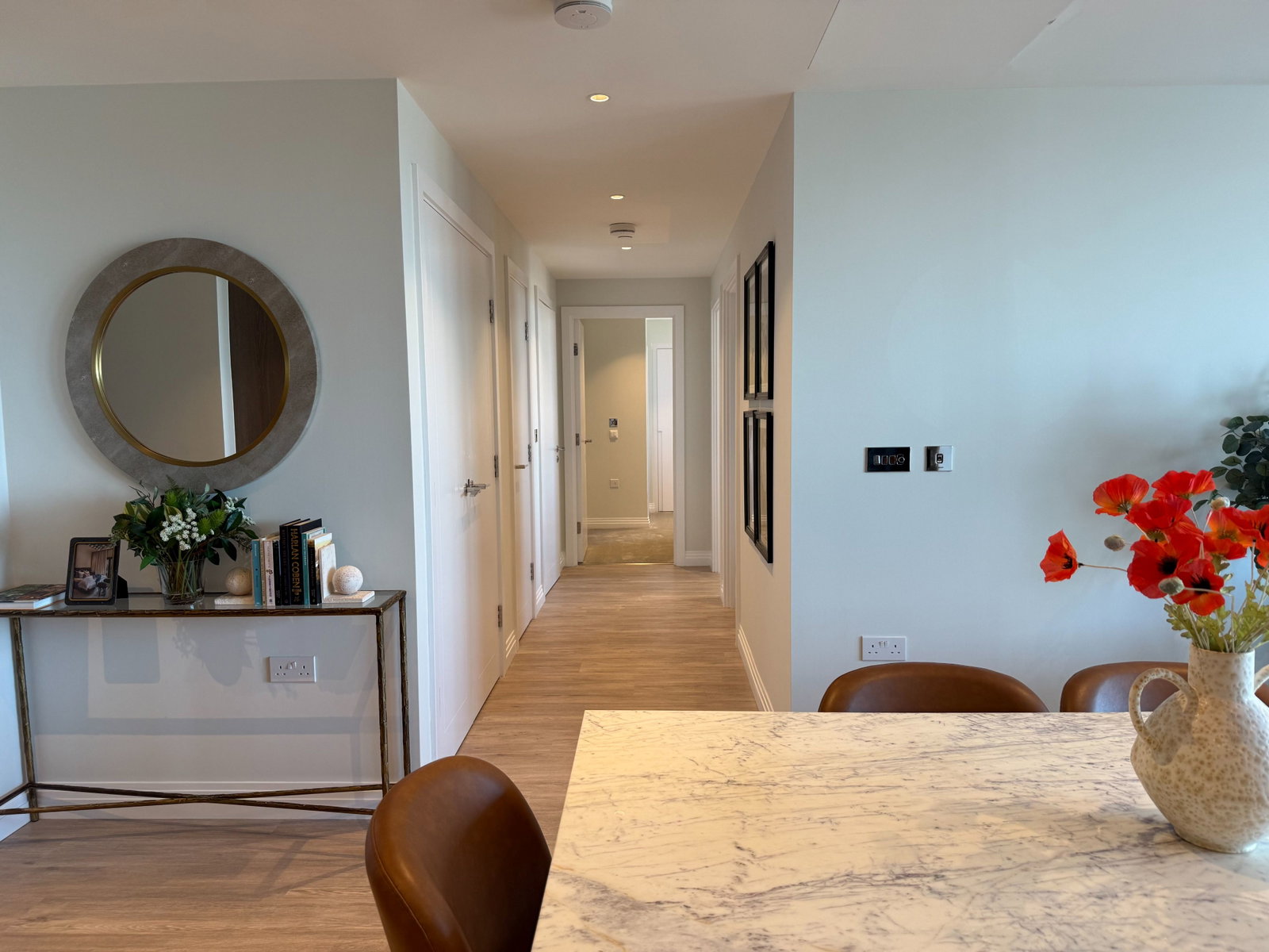 Flat for sale in London, Vauxhall, London, SE11 5QY, 985 m²