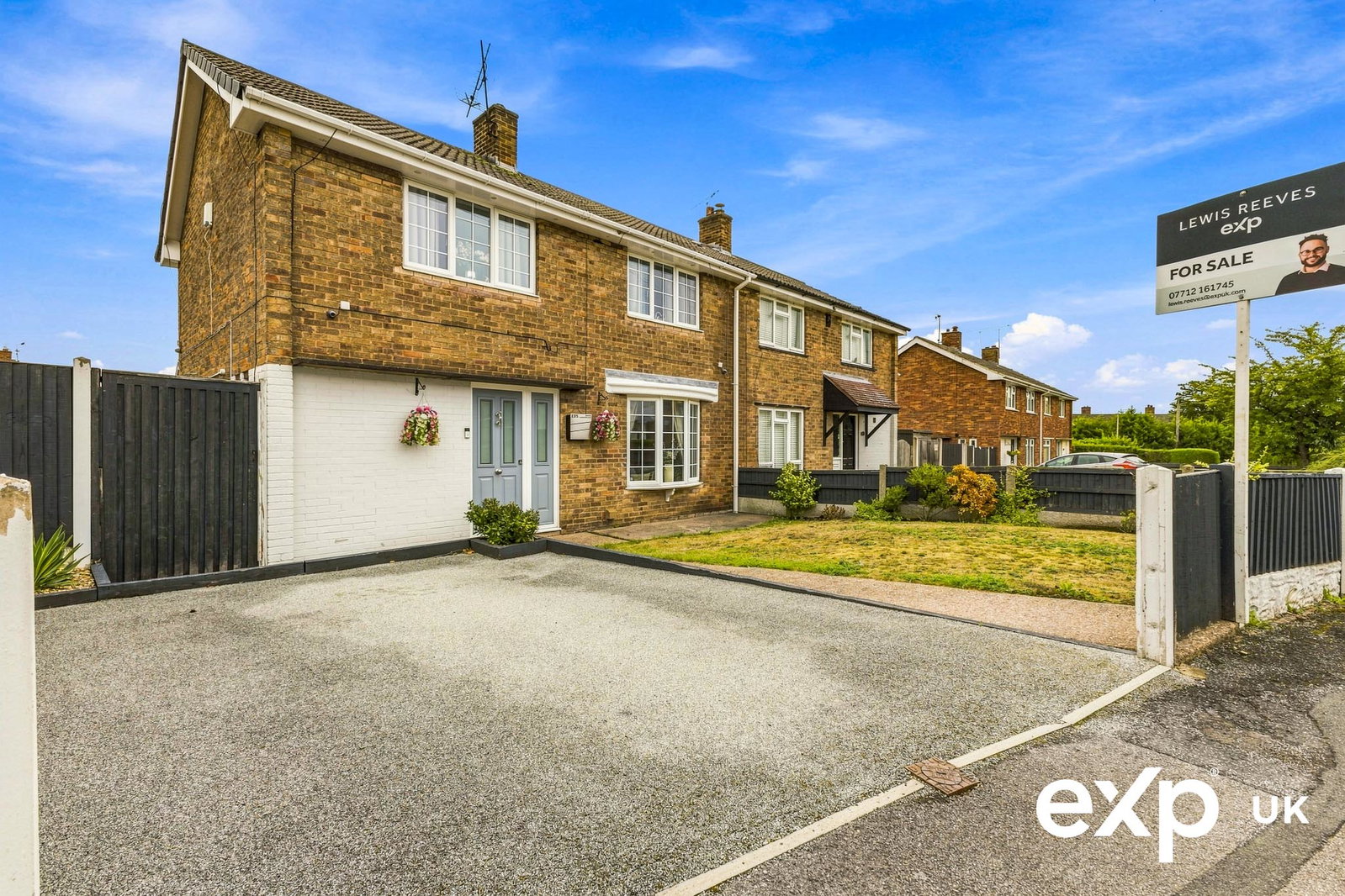 Semi Detached House for sale in Mansfield, Egmanton Road, Meden Vale, NG20 9QB