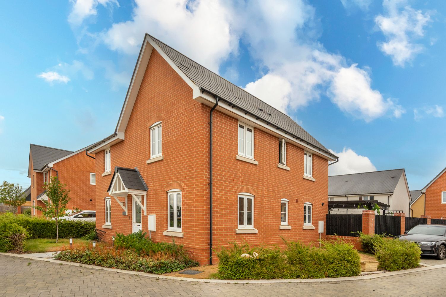 Detached House for sale in Harlow, Wren Street, Harlow, Essex, CM17 0SU, 1199 m²