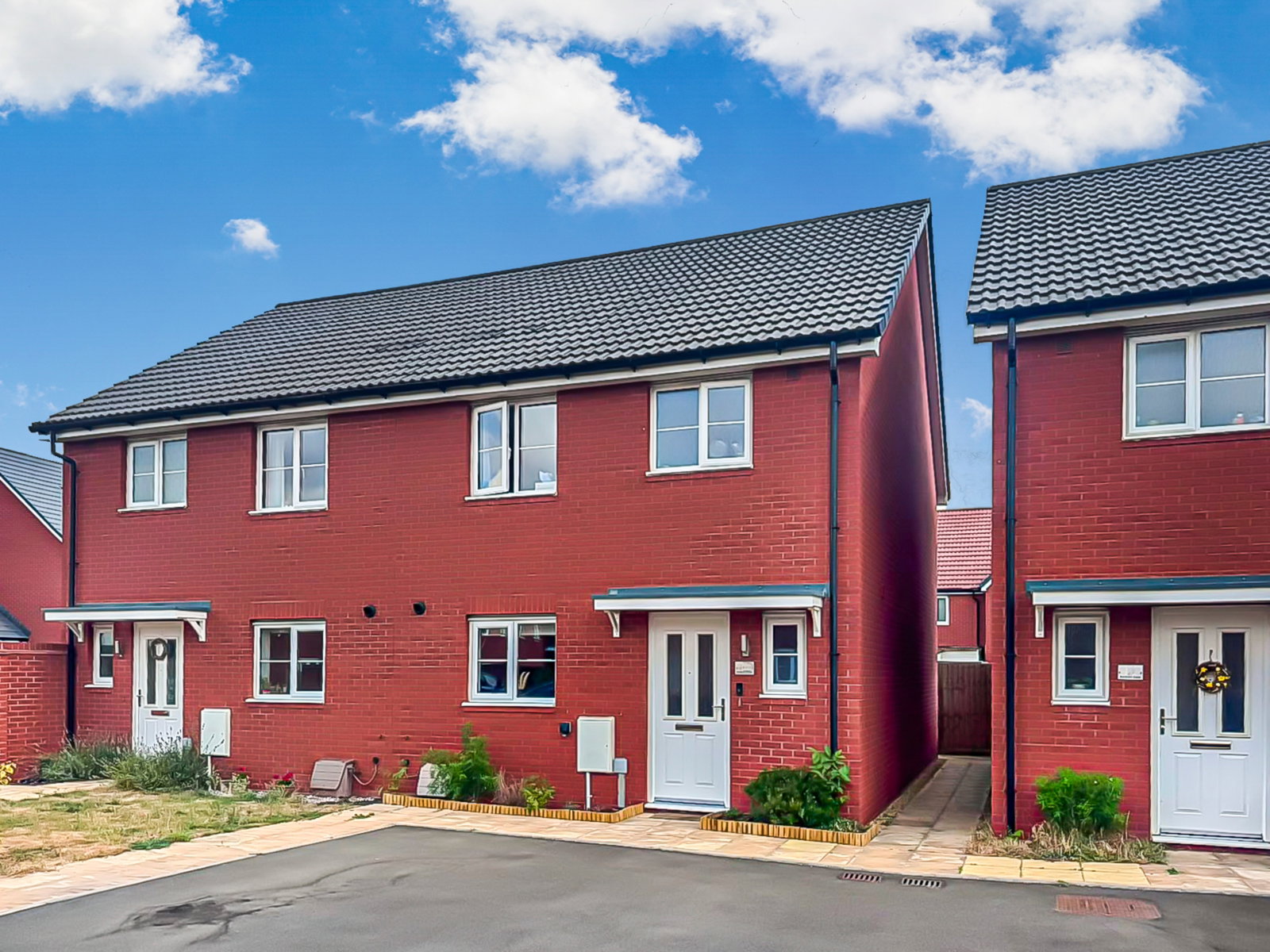 Semi Detached House for sale in Gloucester, Barnham Close, Gloucester, GL2 2JT