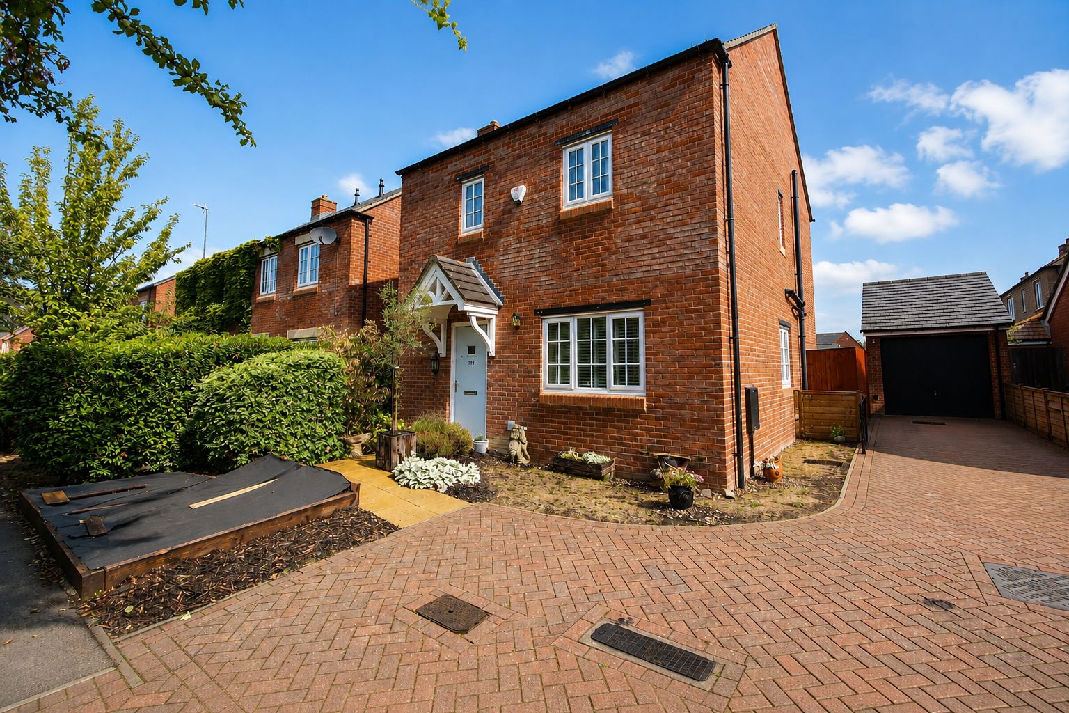 Detached House for sale in Banbury, Parsons Piece, Banbury, Oxfordshire, OX16 9GW, 957 m²