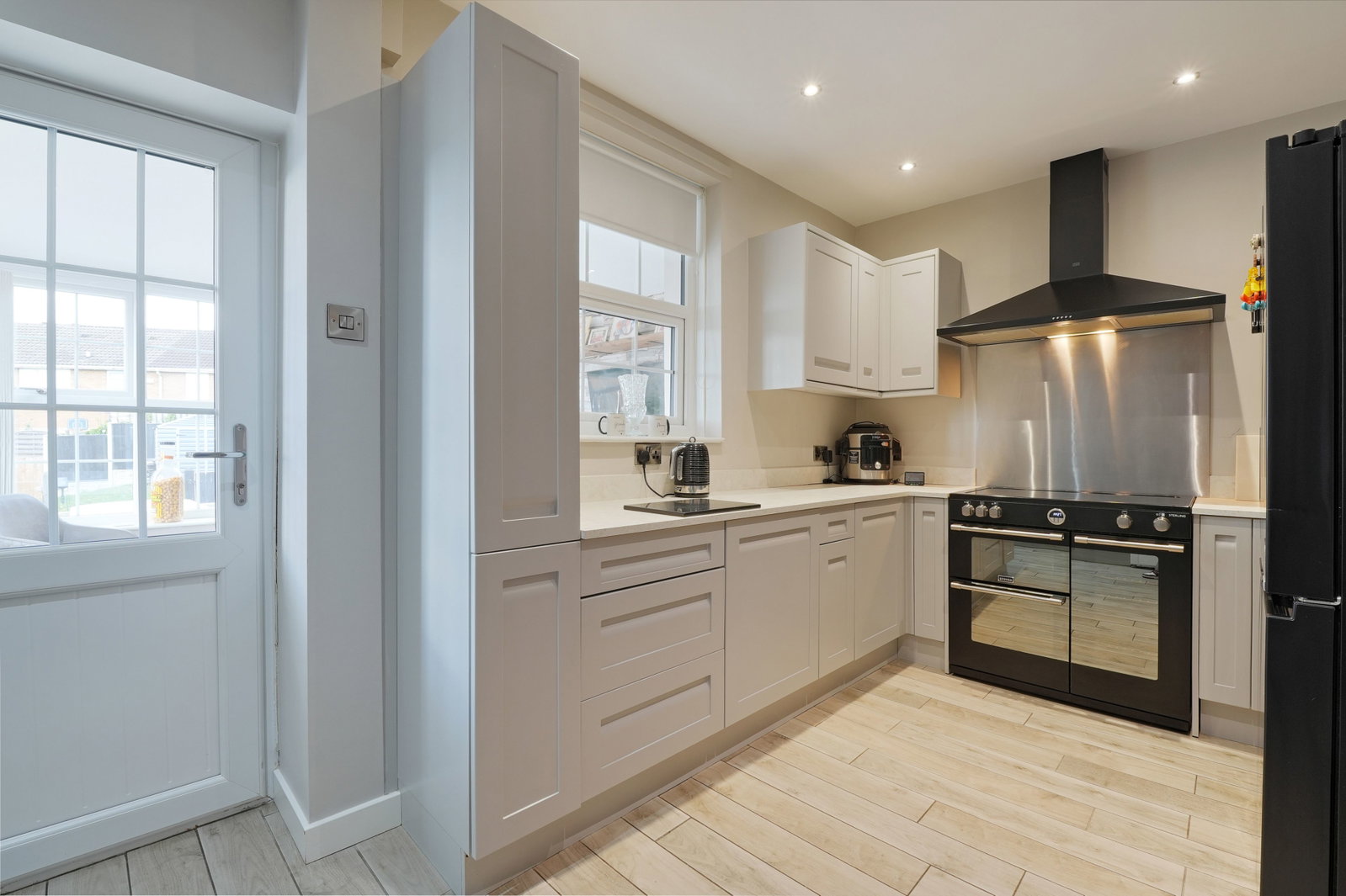 Semi Detached House for sale in Sheffield, Lamb Drive, Sheffield S5