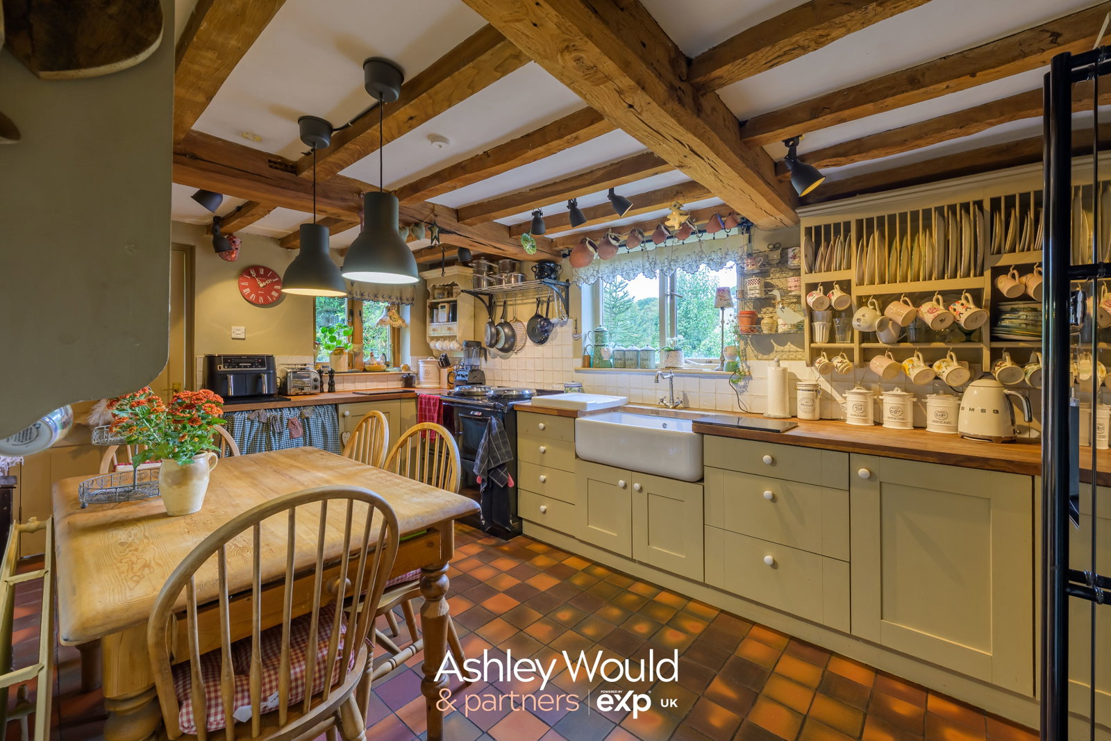 Detached House for sale in Droitwich, Keepers Cottage, Sinton Lane, Ombersley, Droitwich, WR9
