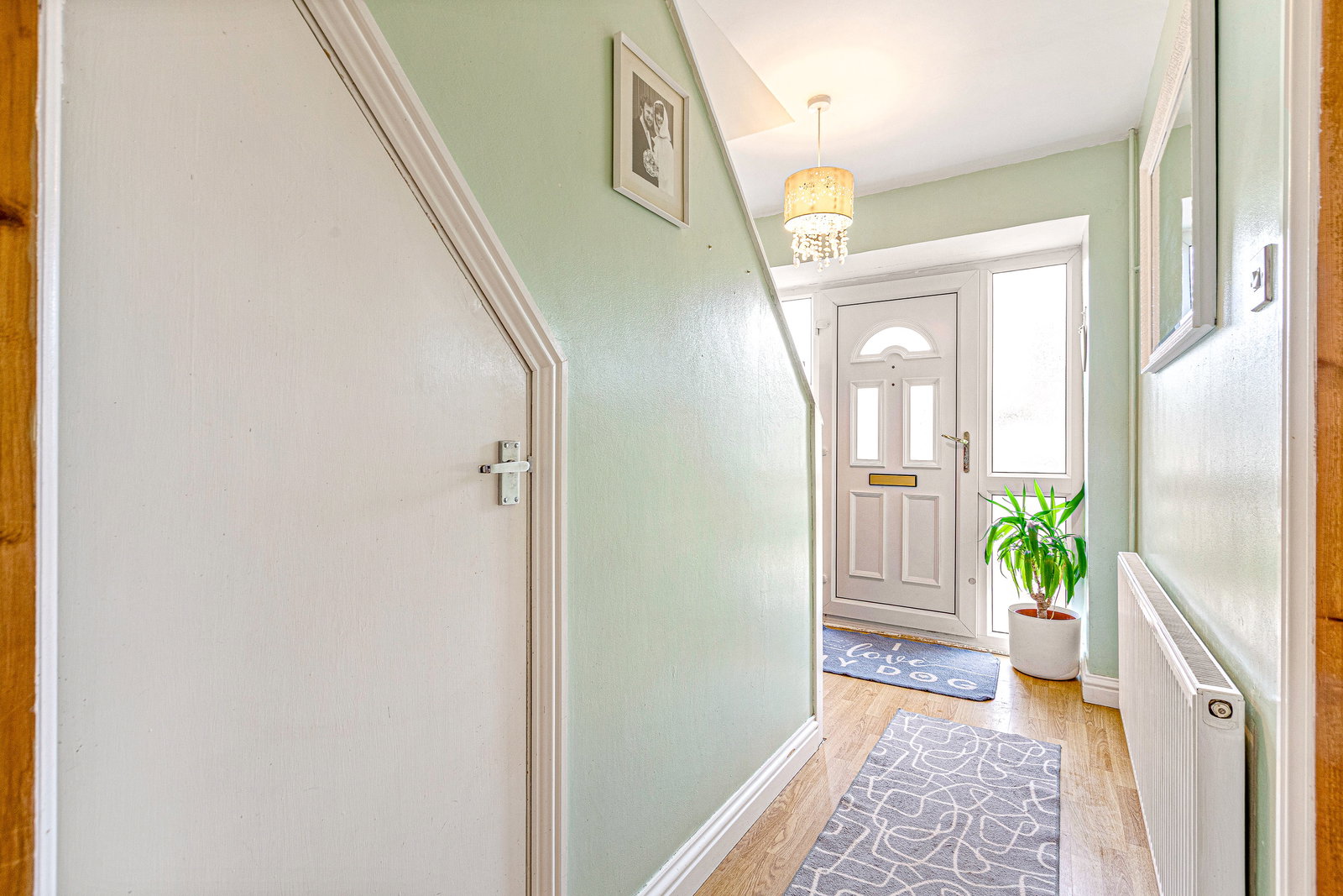 Semi Detached House for sale in Leicester, Broadbent Close, Whetstone, Leicester, LE8 6NN, 1011 m²