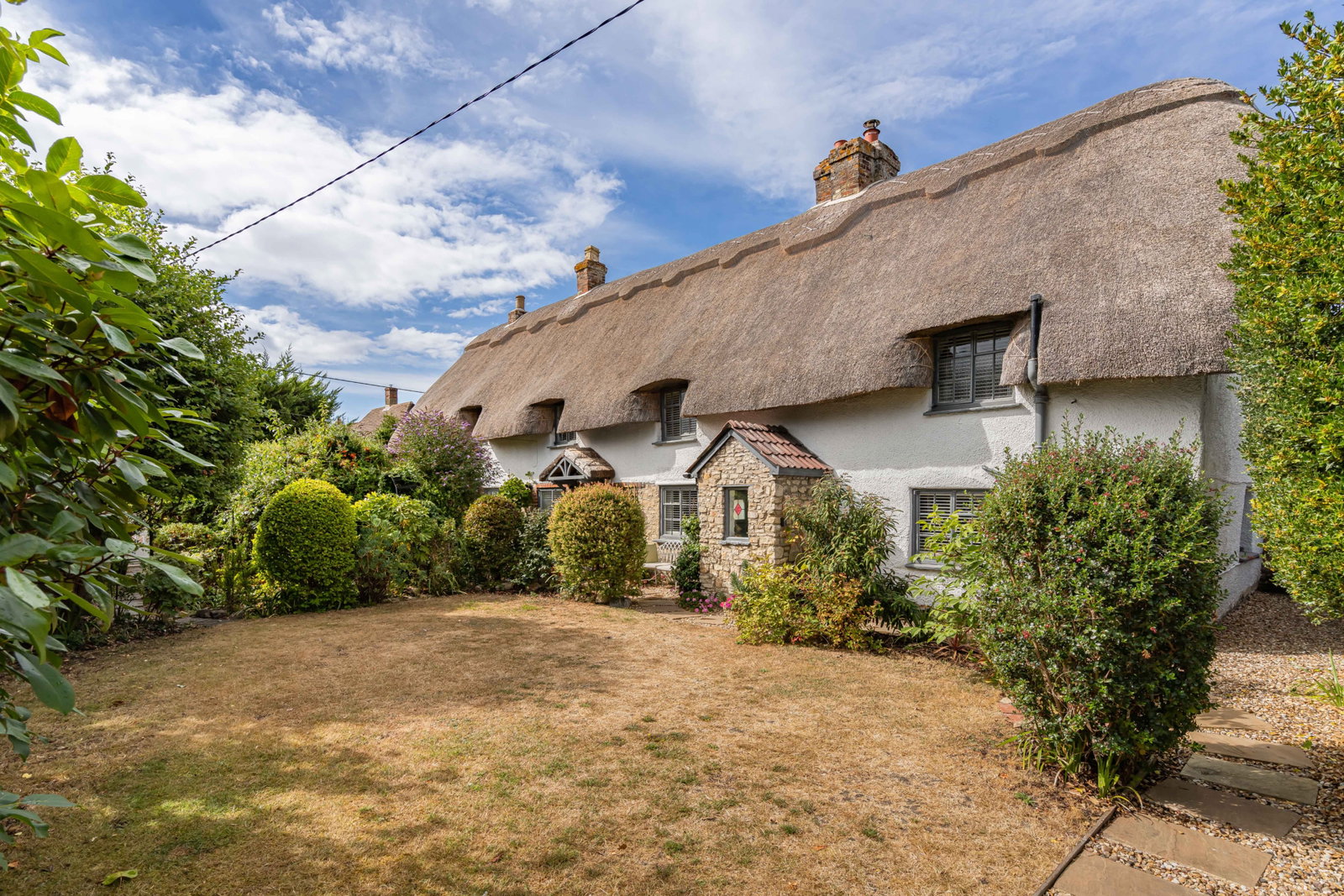 Cottage for sale in Hadenham, Hadenham, Buckinghamshire, HP17 8AW, 1734 m²