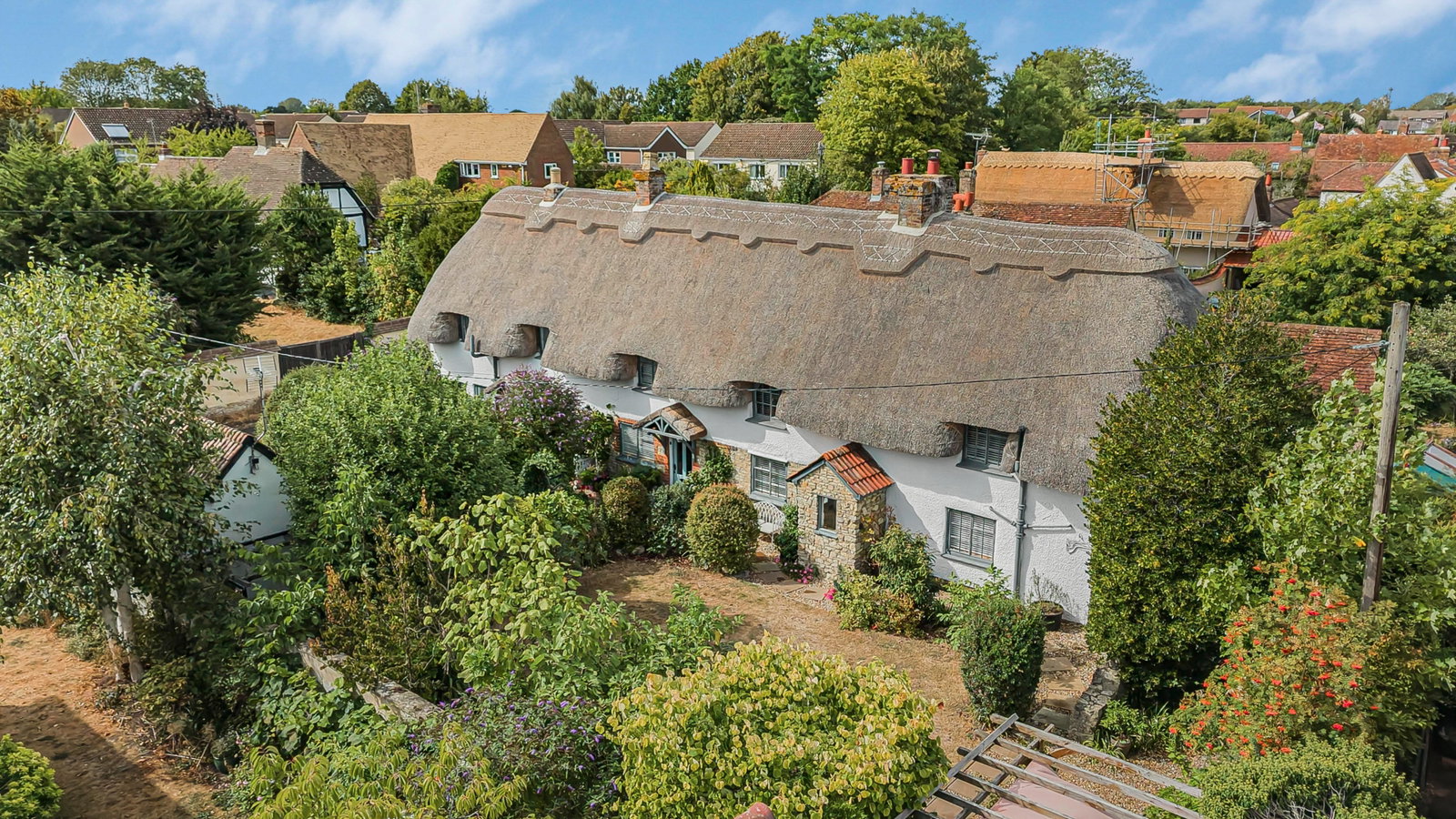 Cottage for sale in Hadenham, Hadenham, Buckinghamshire, HP17 8AW, 1734 m²