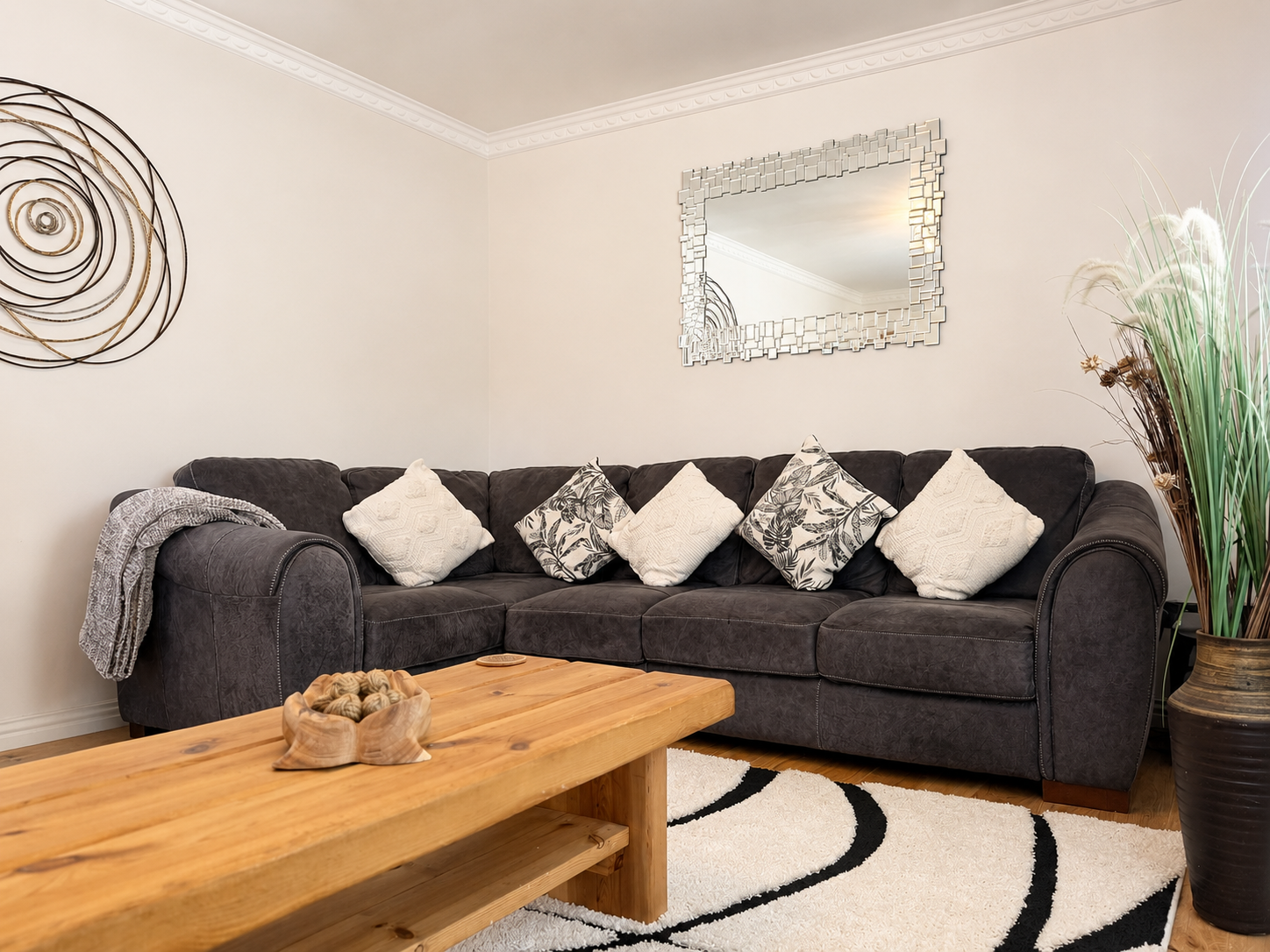 Detached House in Swansea 5