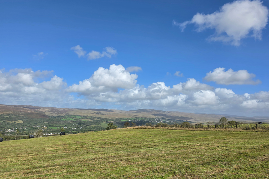 Farm or Barn for sale in Ammanford, Gwndwngwyn Farm, Garnant, Ammanford, SA18, 2196 m²