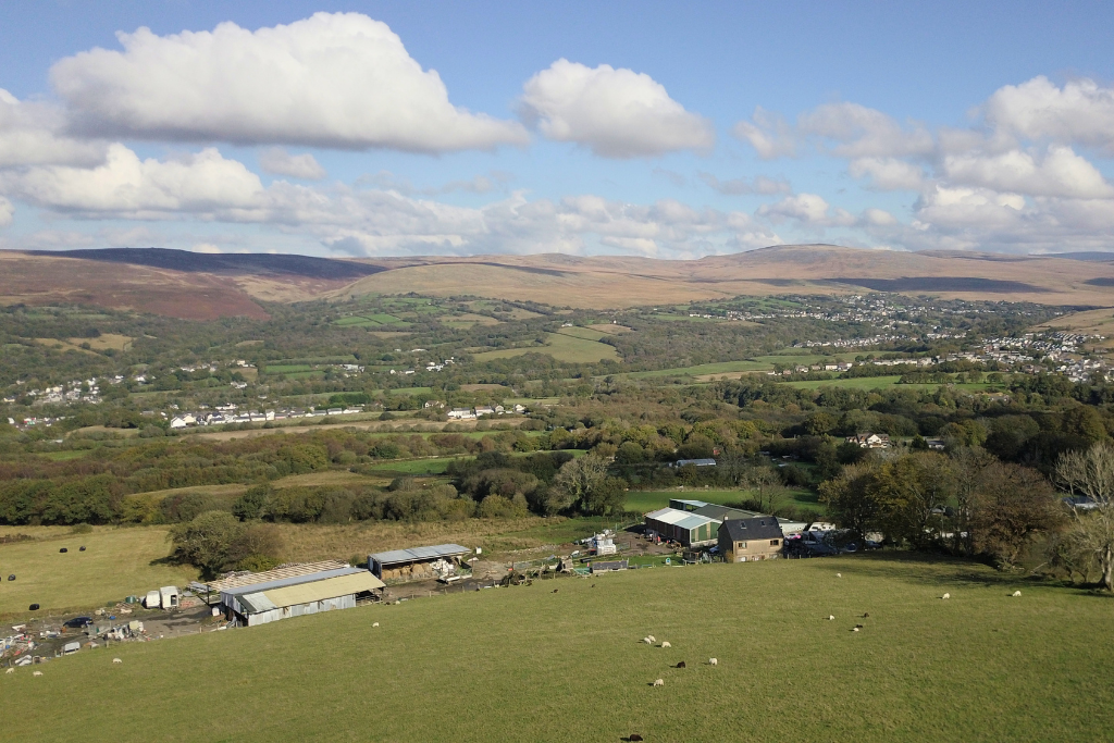 Farm or Barn for sale in Ammanford, Gwndwngwyn Farm, Garnant, Ammanford, SA18, 2196 m²