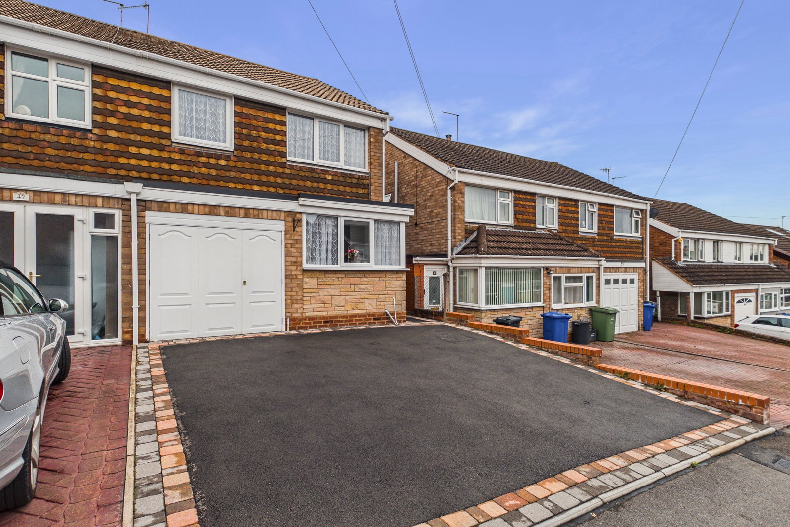 Semi Detached House for sale in Brierley Hill, Calewood Road, Brierley Hill, DY5 2ND