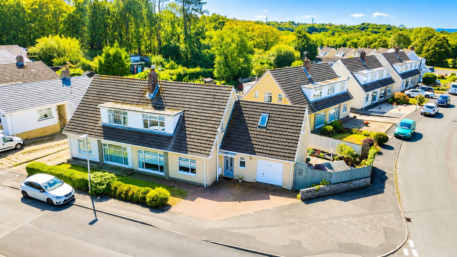 Semi Detached House in Swansea