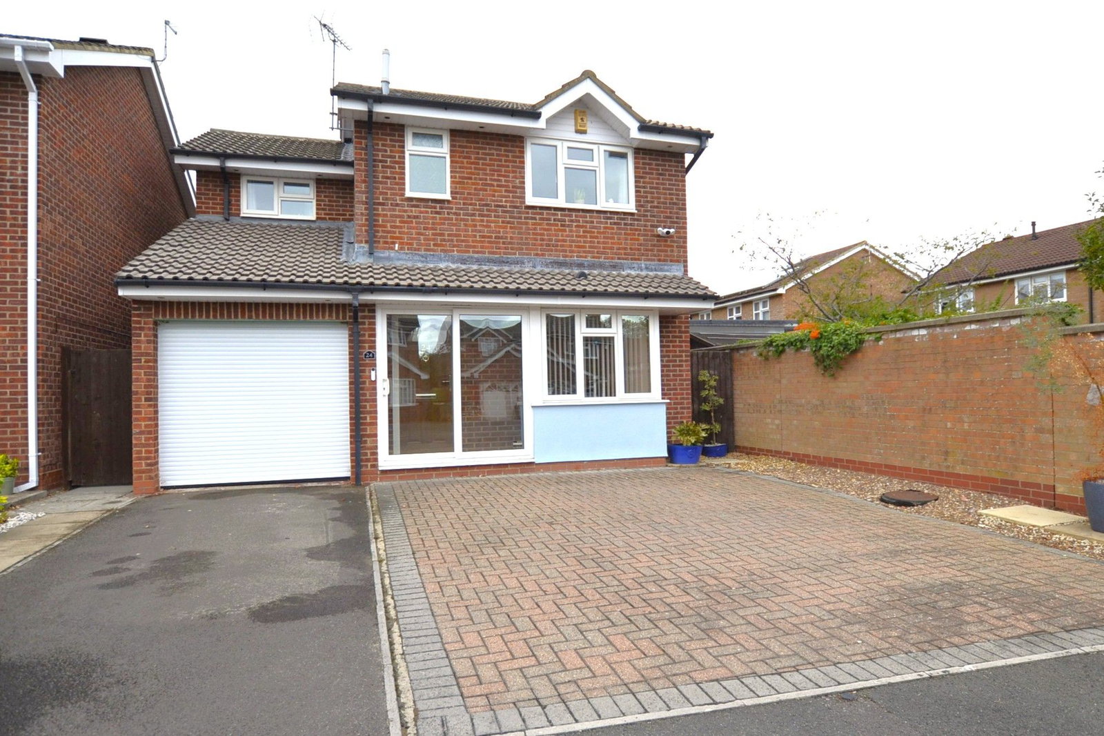 Detached House for sale in Gloucester, Pinery Road, Barnwood, Gloucester, GL4 3FL