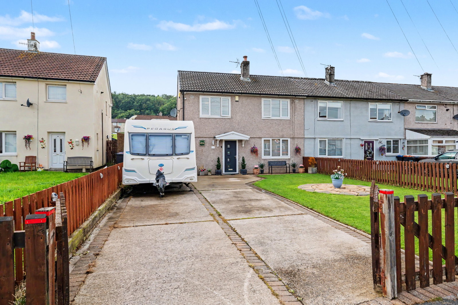 Semi Detached House for sale in Whitehaven, Lorton Close, Whitehaven, CA28 9SU, 1072 m²