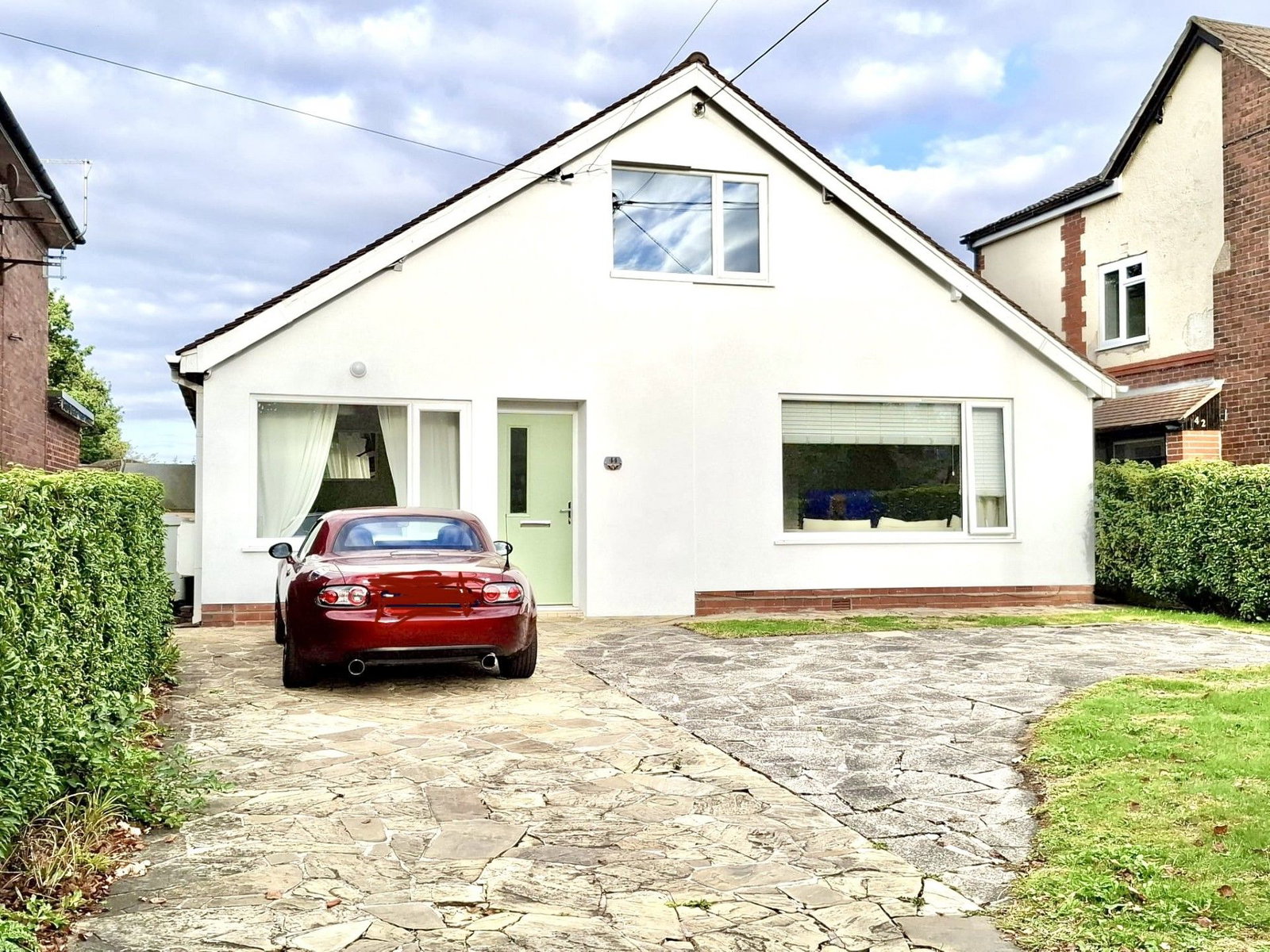 Bungalow for sale in Sandbach, Elworth Road, Sandbach, CW11 3HN, 274 m²