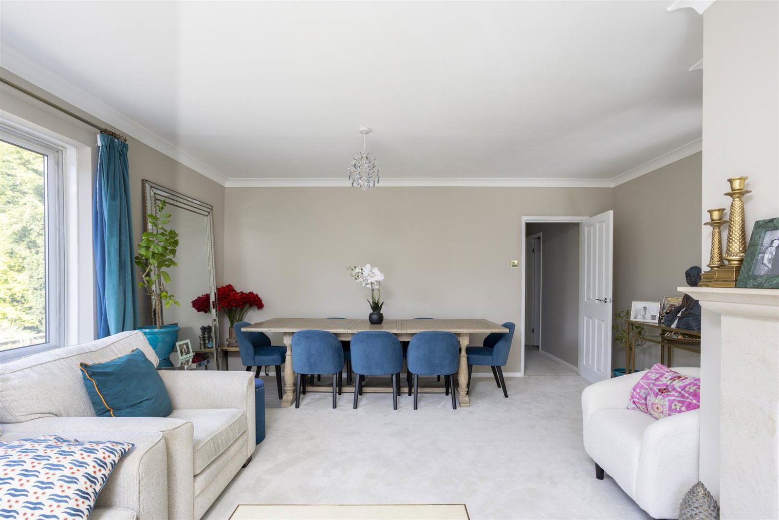 Detached House for sale in York, Thormanby, York, 1948 m²