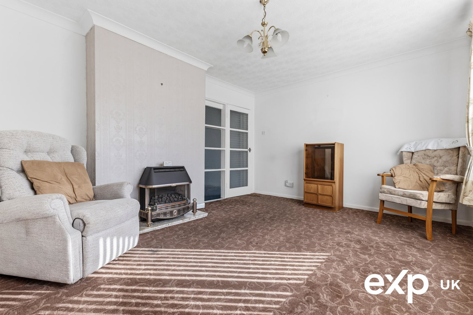 Semi Detached House for sale in Newark, Tuxford Road, Boughton, Newark, NG22 9HY