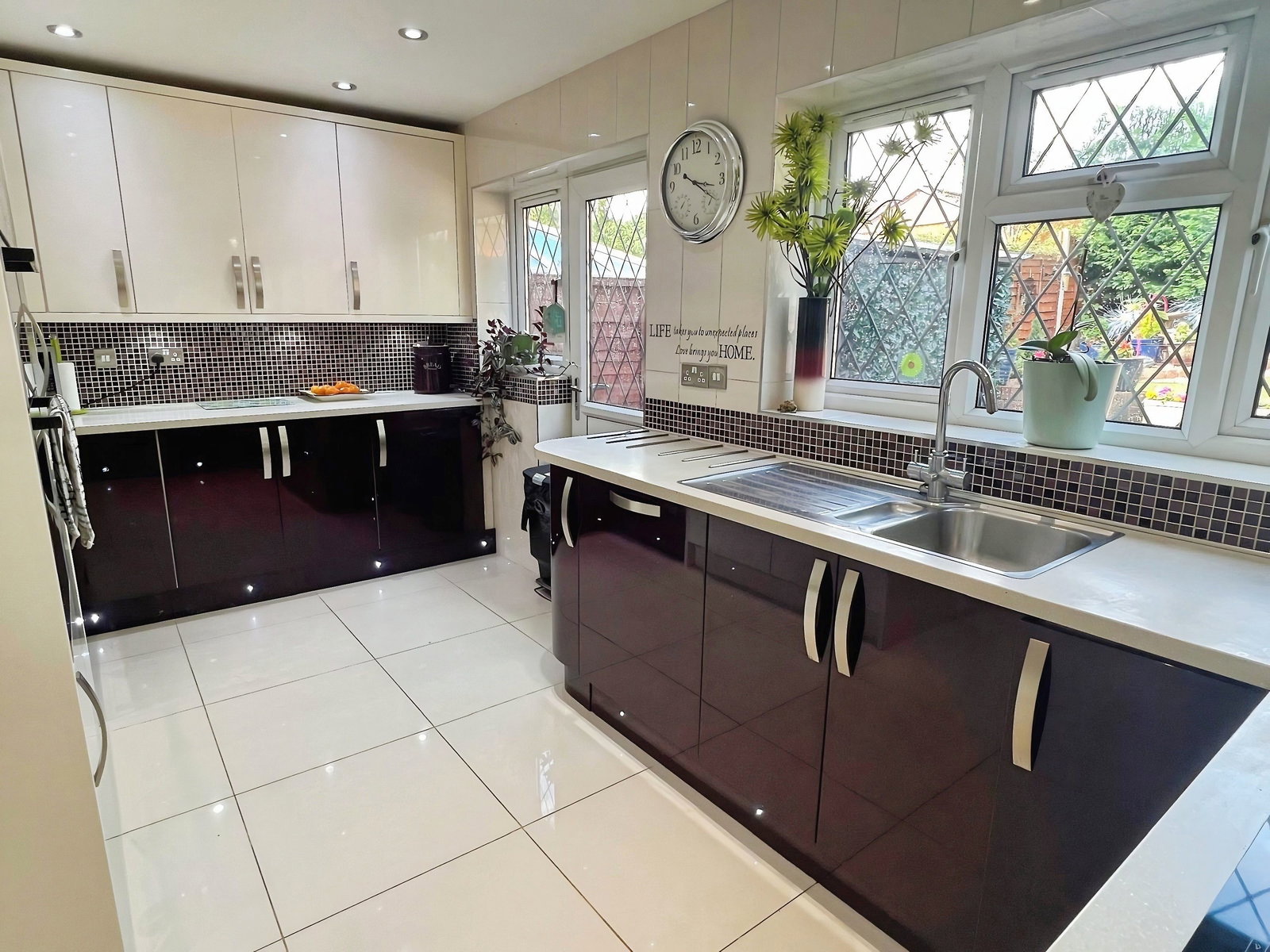 Detached House for sale in Kidderminster, Peregrine Grove, Spennells, Kidderminster, DY10 4UH
