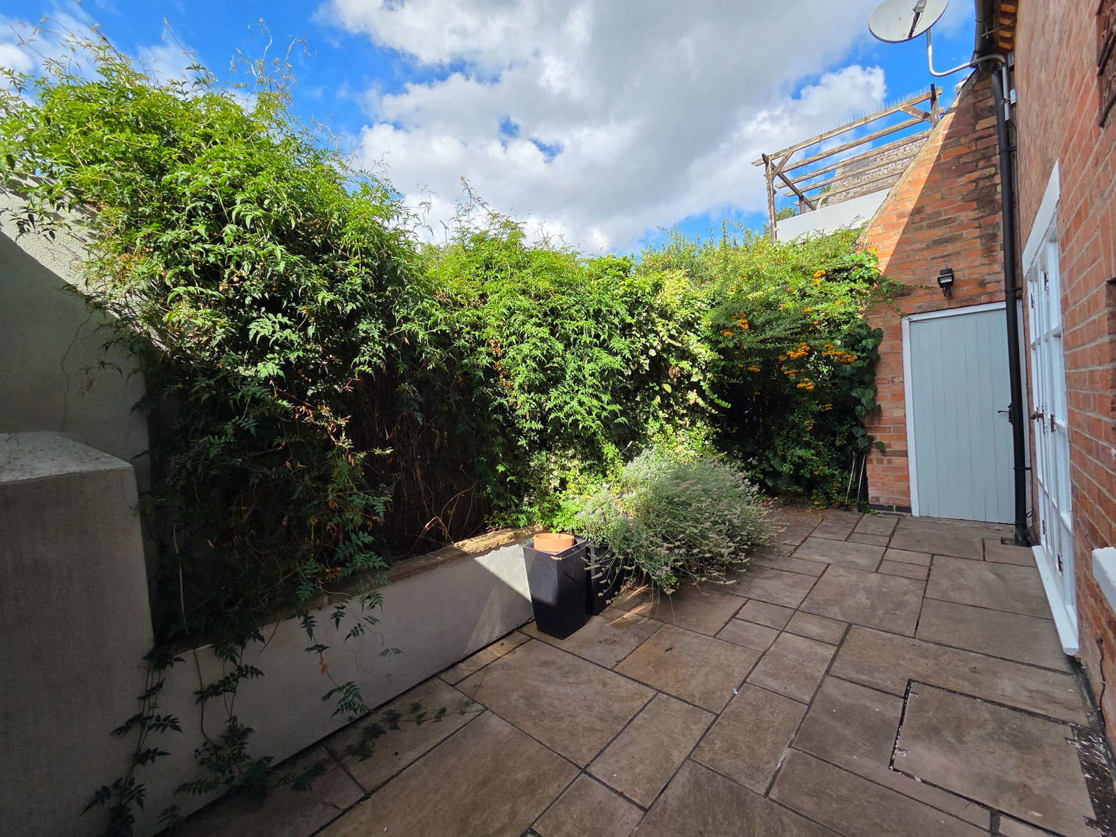 Semi Detached House in Nottingham 4