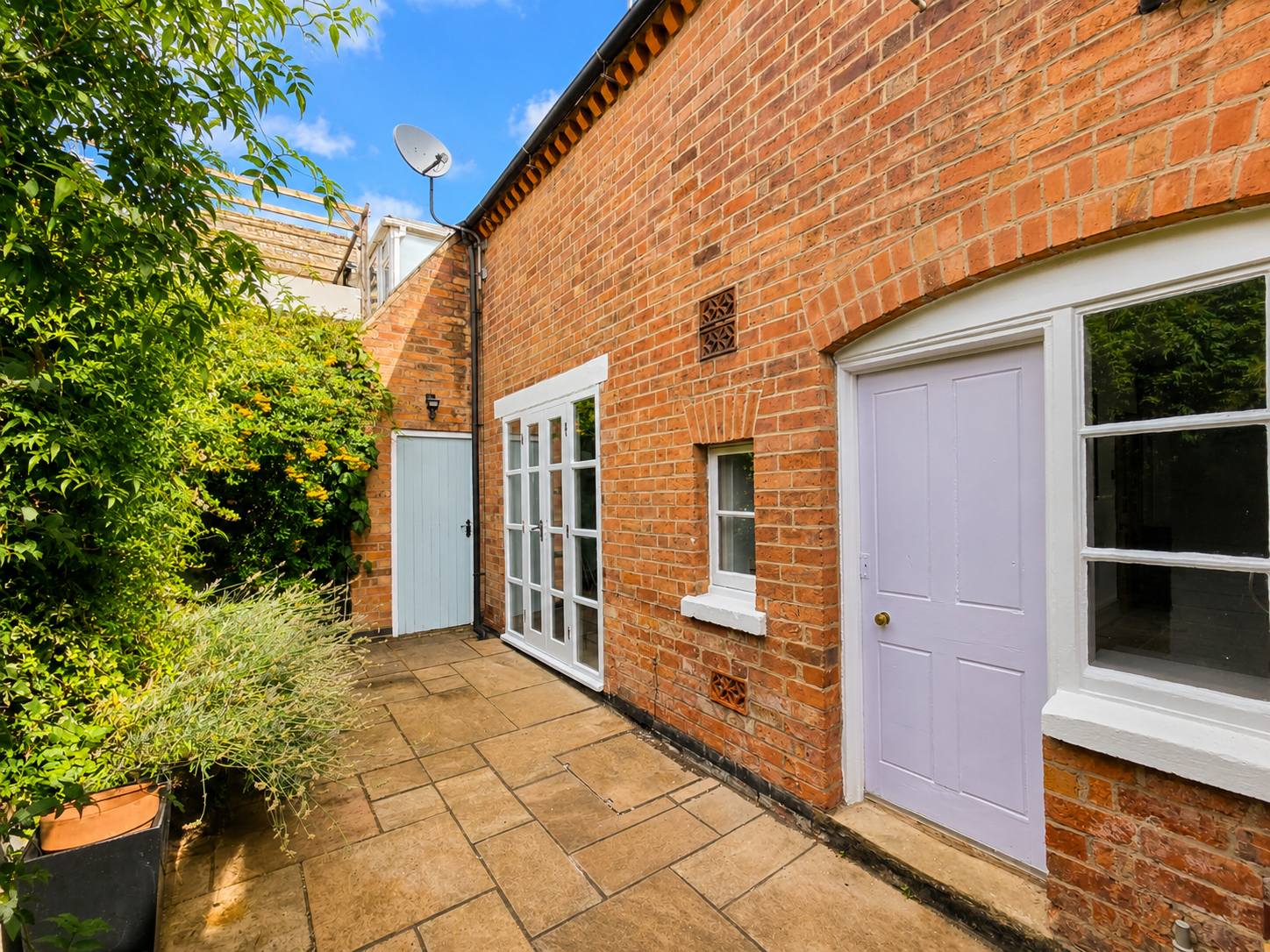 Semi Detached House in Nottingham 4