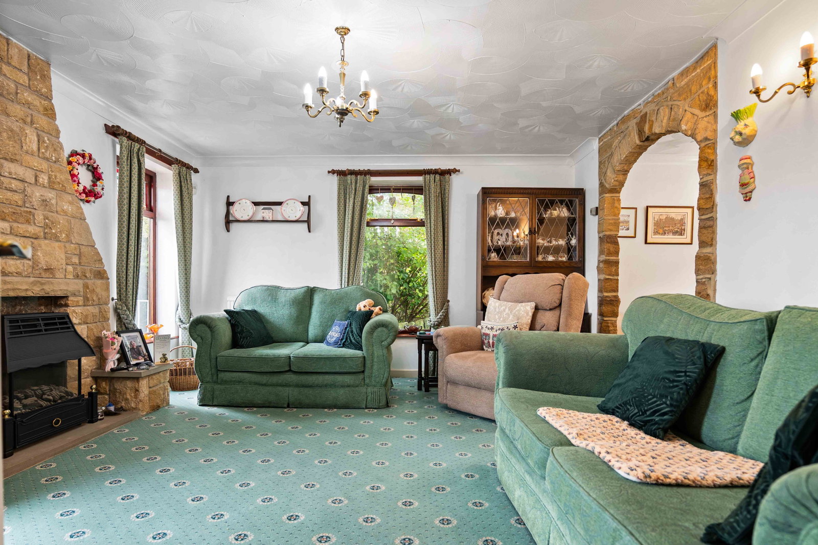 Detached House for sale in Sheffield, Loxley Road, Loxley, Sheffield, S6 6RU, 1573 m²