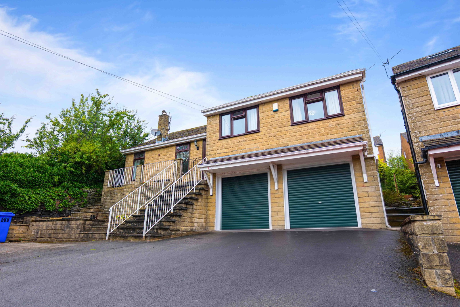 Detached House for sale in Sheffield, Loxley Road, Loxley, Sheffield, S6 6RU, 1573 m²