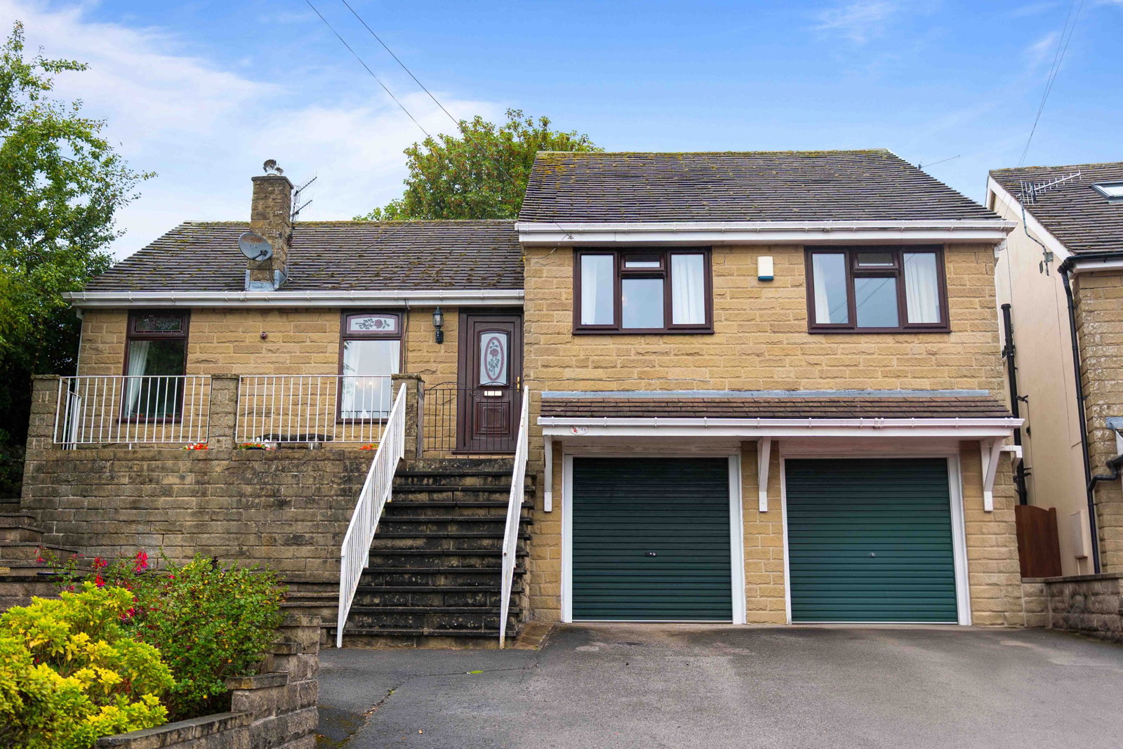 Detached House for sale in Sheffield, Loxley Road, Loxley, Sheffield, S6 6RU, 1573 m²