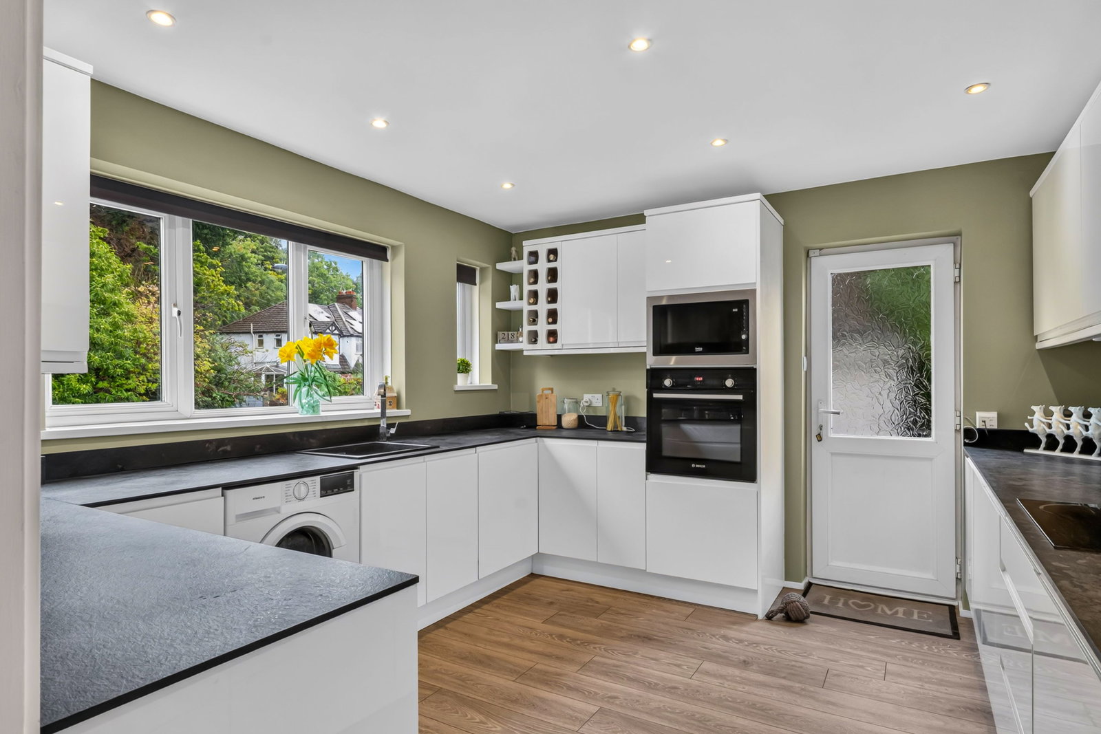 Detached House for sale in South Croydon, Ingham Road, South Croydon, CR2 8LT, 1227 m²