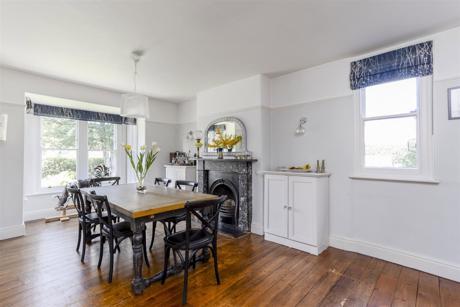 Detached House for sale in York, Thirsk Road, Easingwold, 3385 m²