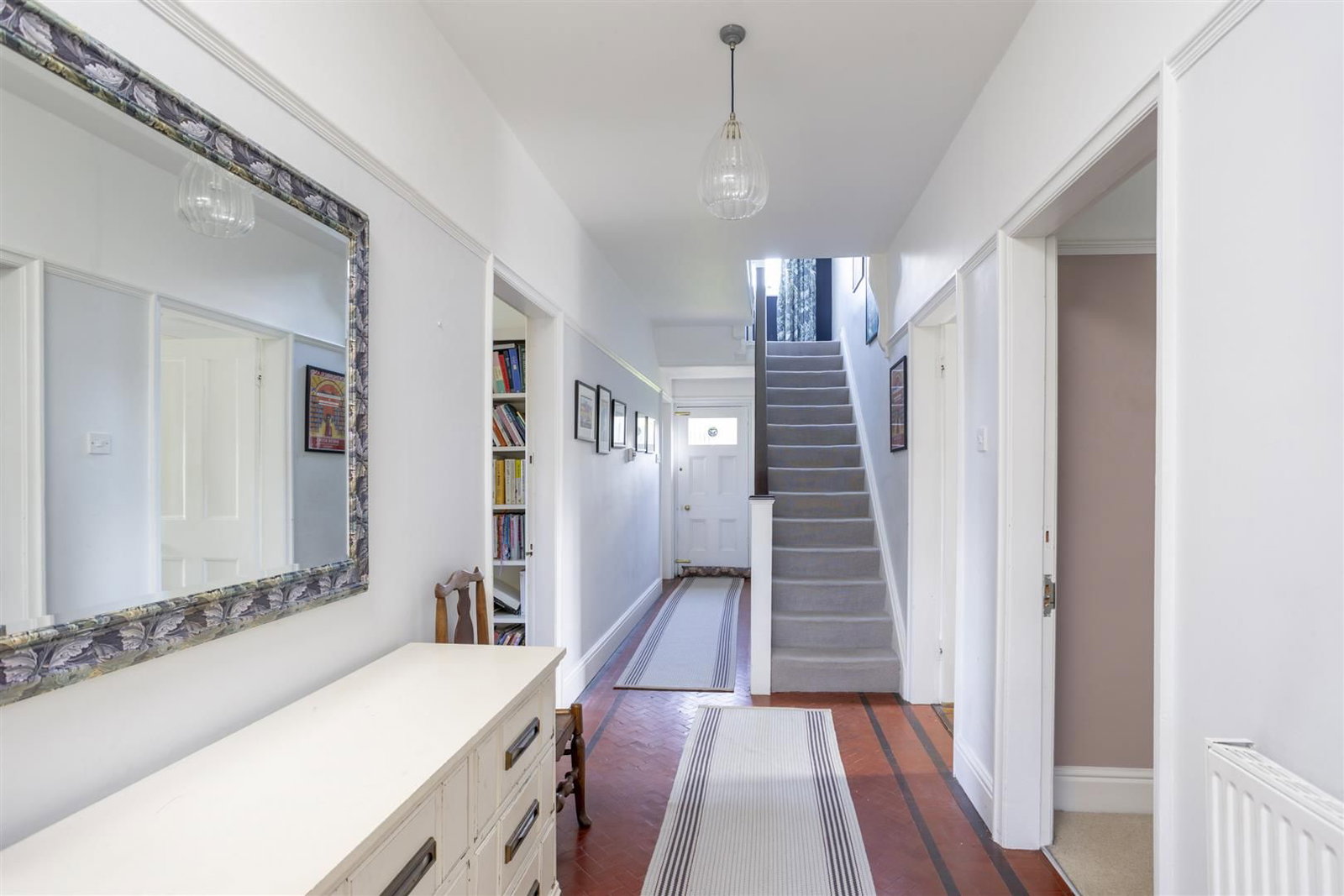 Detached House for sale in York, Thirsk Road, Easingwold, 3385 m²