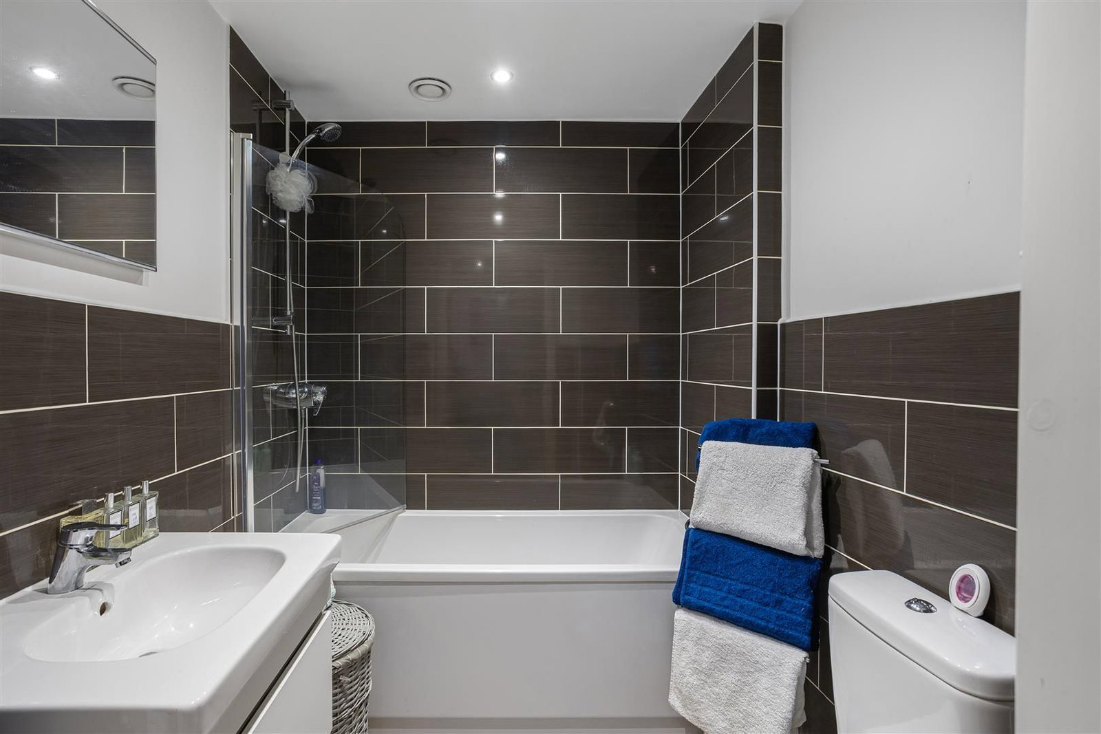 Flat for sale in York, Union Terrace, York