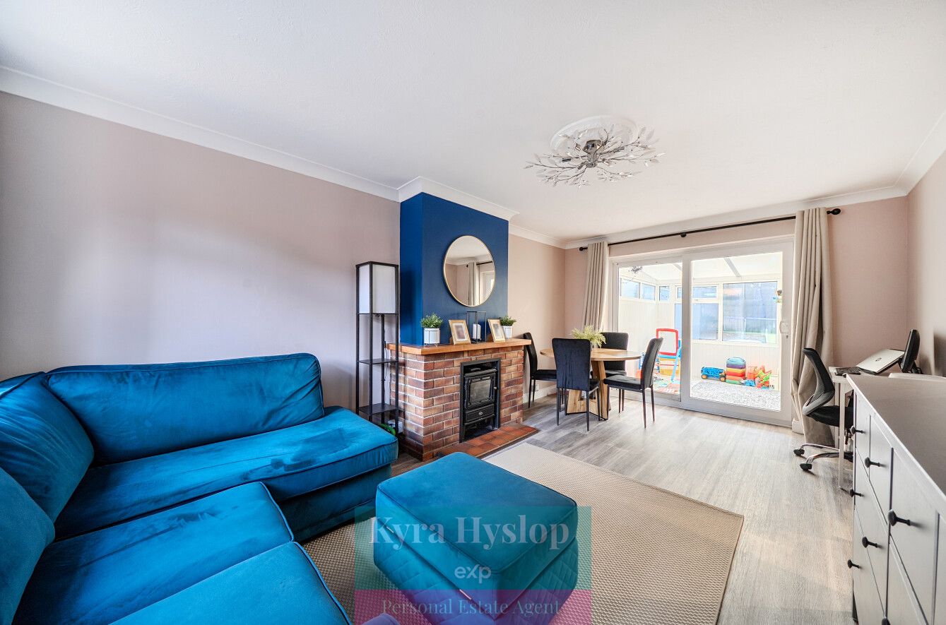Terraced House for sale in Exeter, Leypark Road, Exeter, EX1 3NX, 861 m²