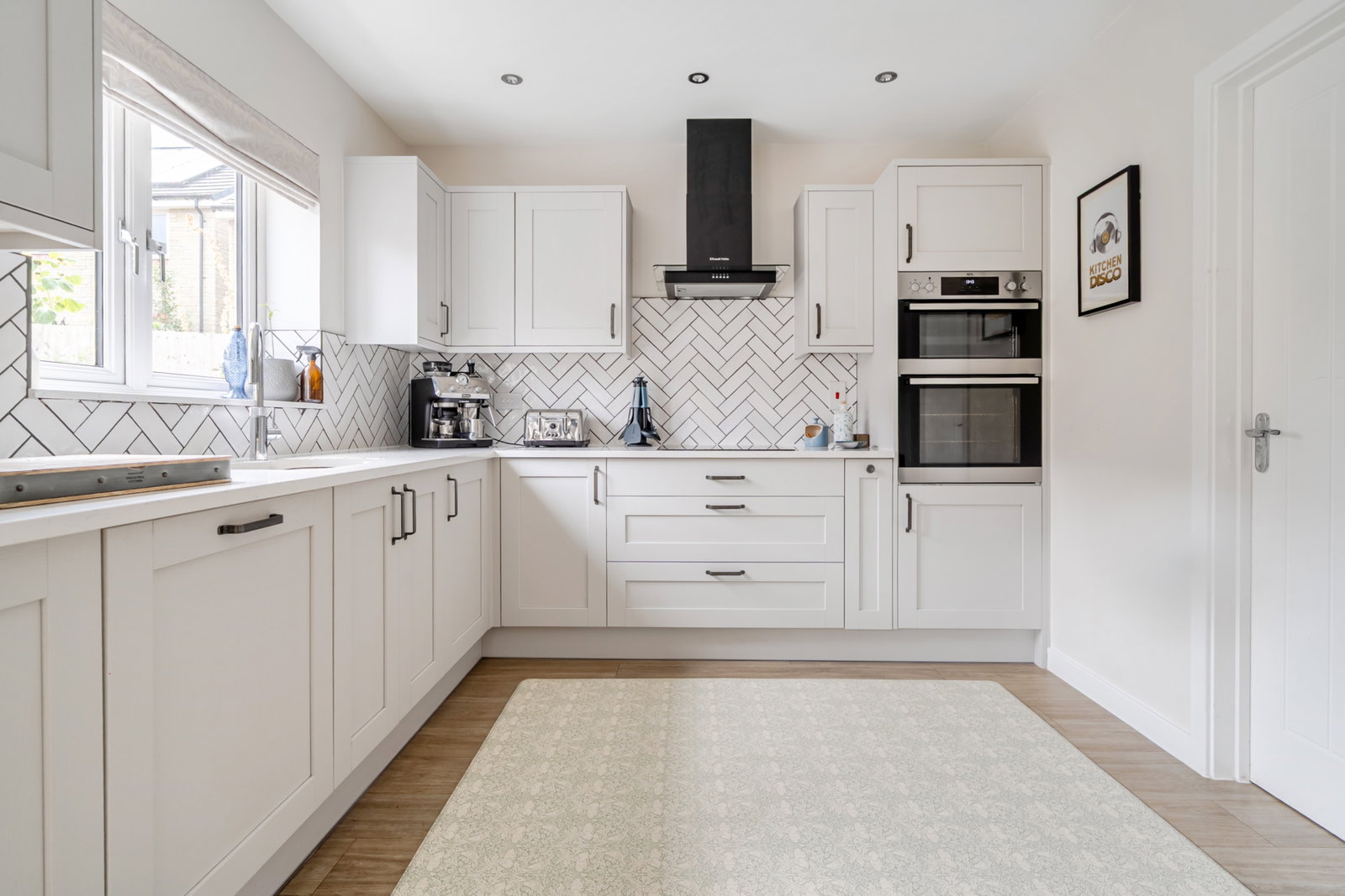Detached House for sale in Warminster, Jupiter Close, Warminster, Wiltshire, BA12 8GR