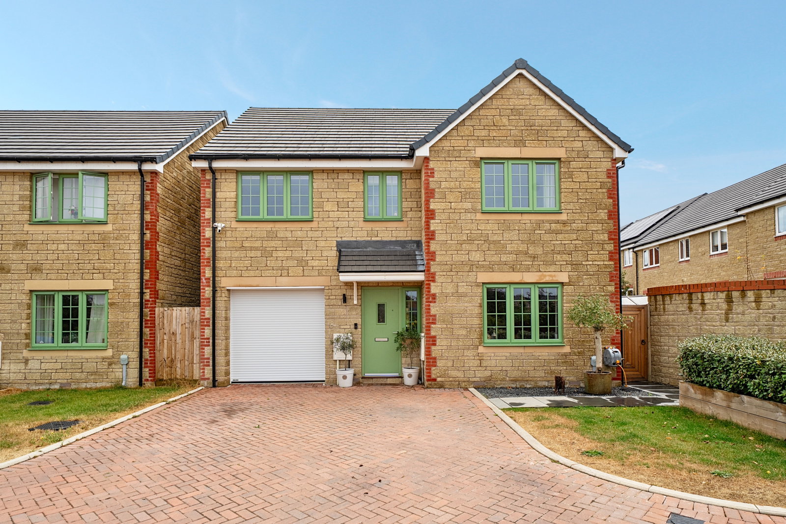 Detached House for sale in Warminster, Jupiter Close, Warminster, Wiltshire, BA12 8GR