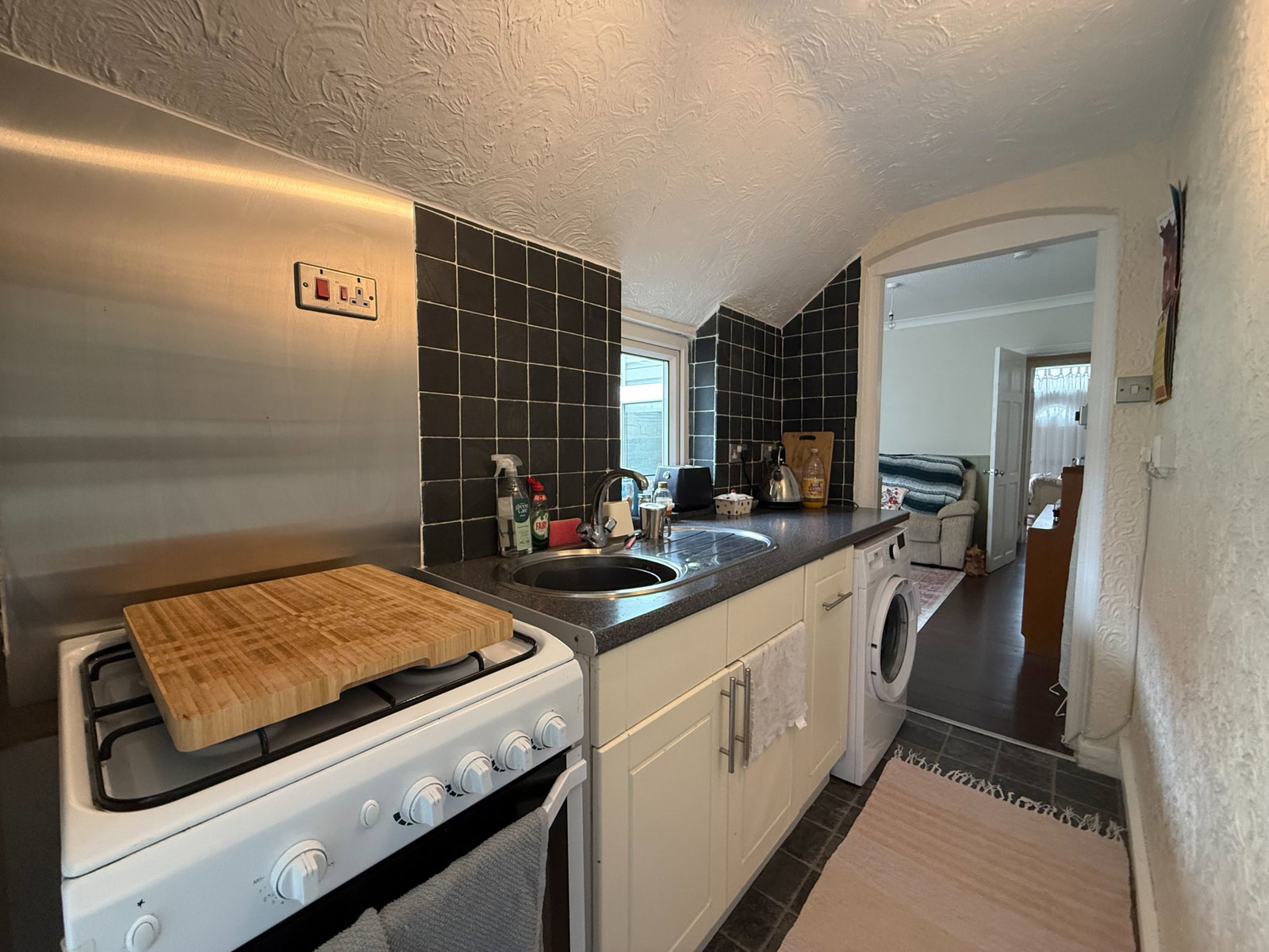 Terraced House for sale in Swadlincote, Weston Street, Swadlincote, DE11 9AT