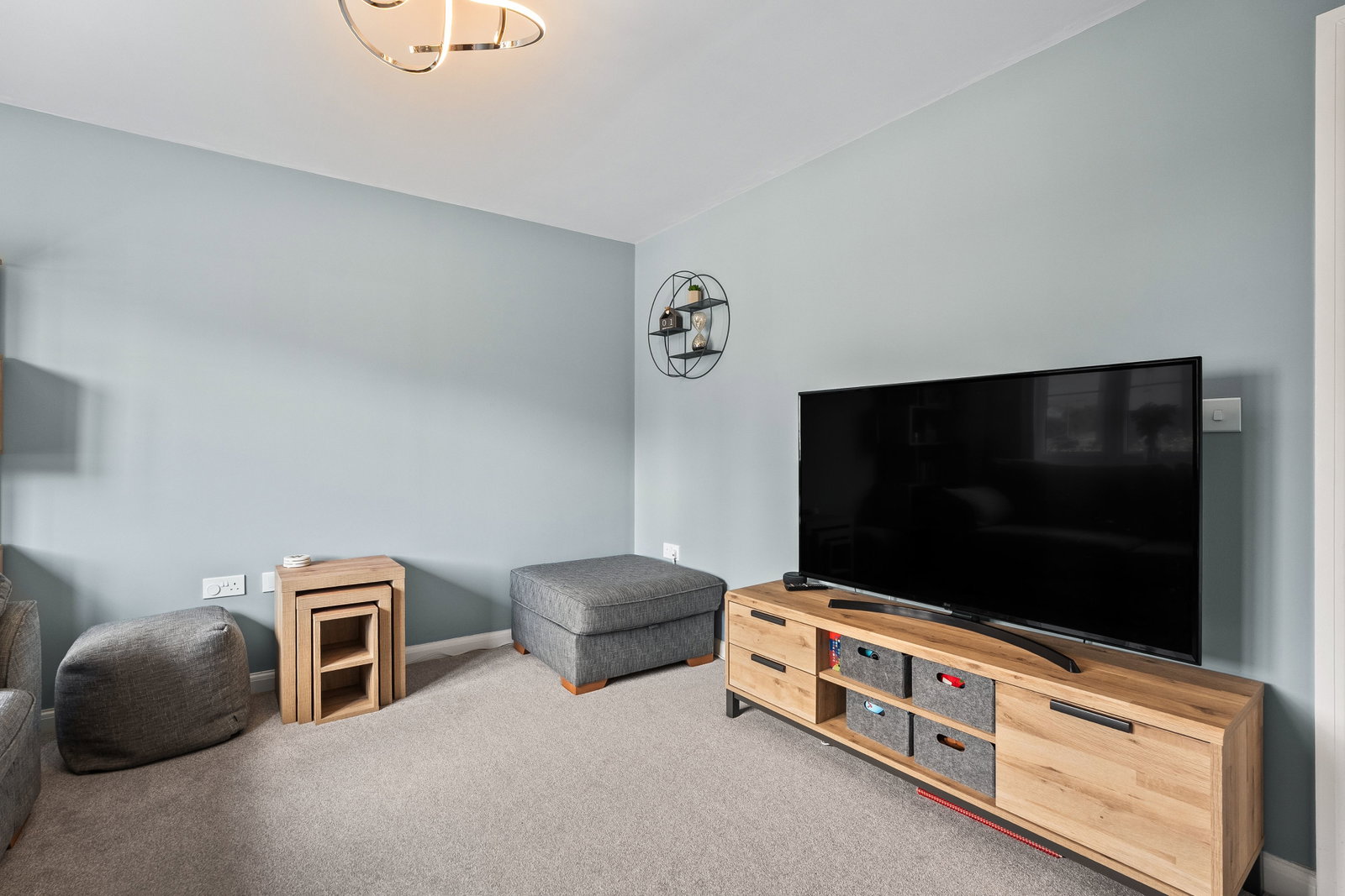 Semi Detached House for sale in Nottingham, Rose Way, Edwalton, NG12