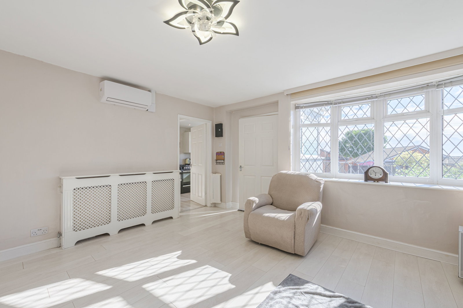 Bungalow for sale in Burntwood, Shelley Road, Burntwood, 689 m²