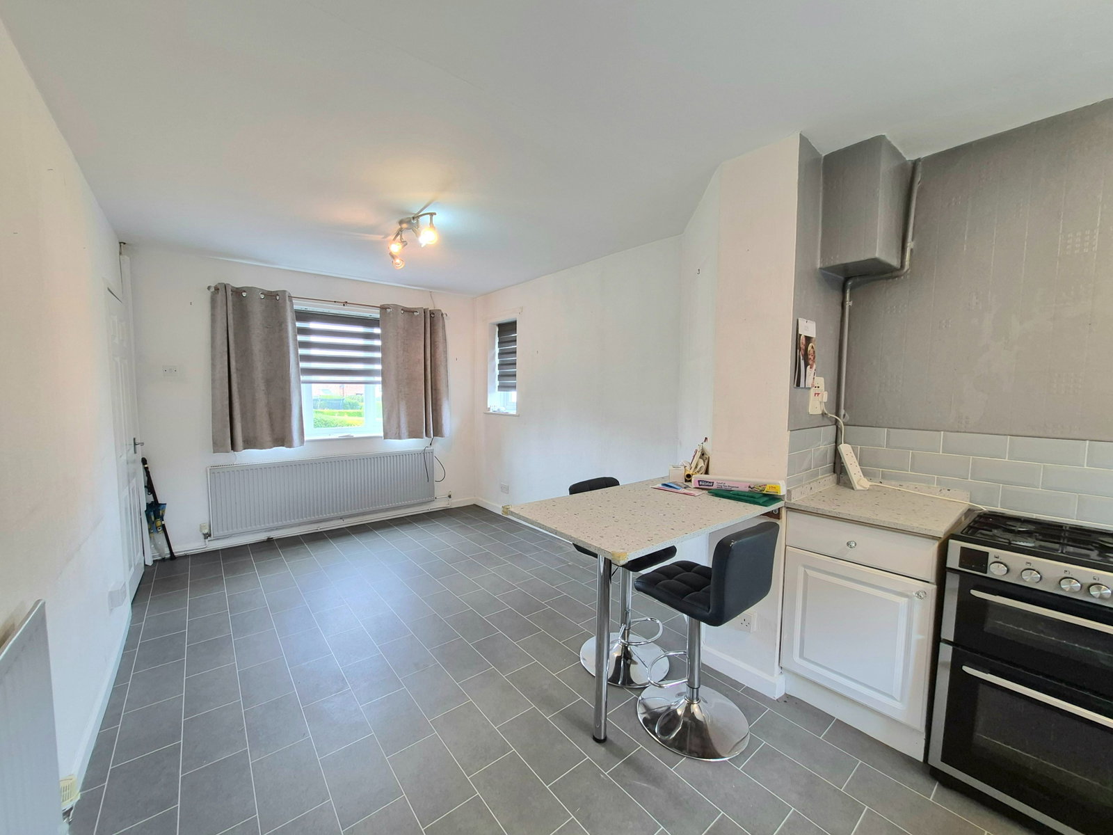 Semi Detached House for sale in Congleton, The Crescent, Congleton, CW12 4BQ