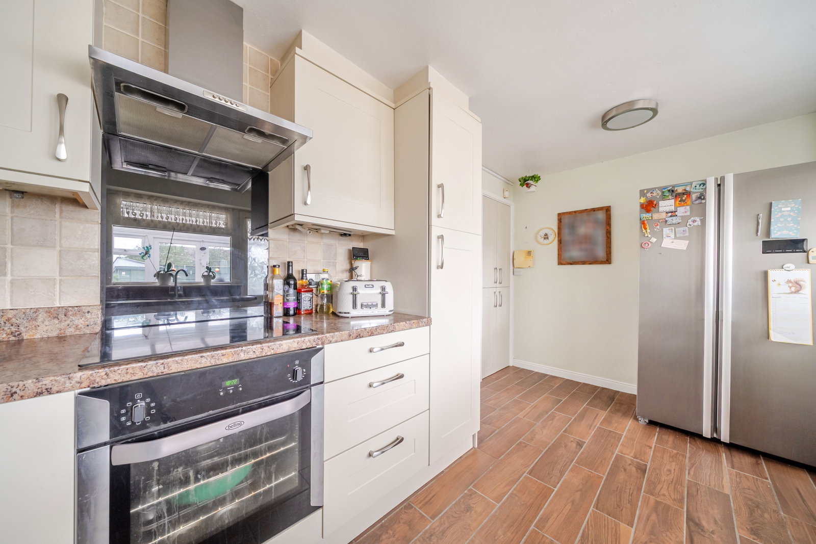 Semi Detached House for sale in York, Lancar Close, Wigginton, York, YO32 2SU, 813 m²