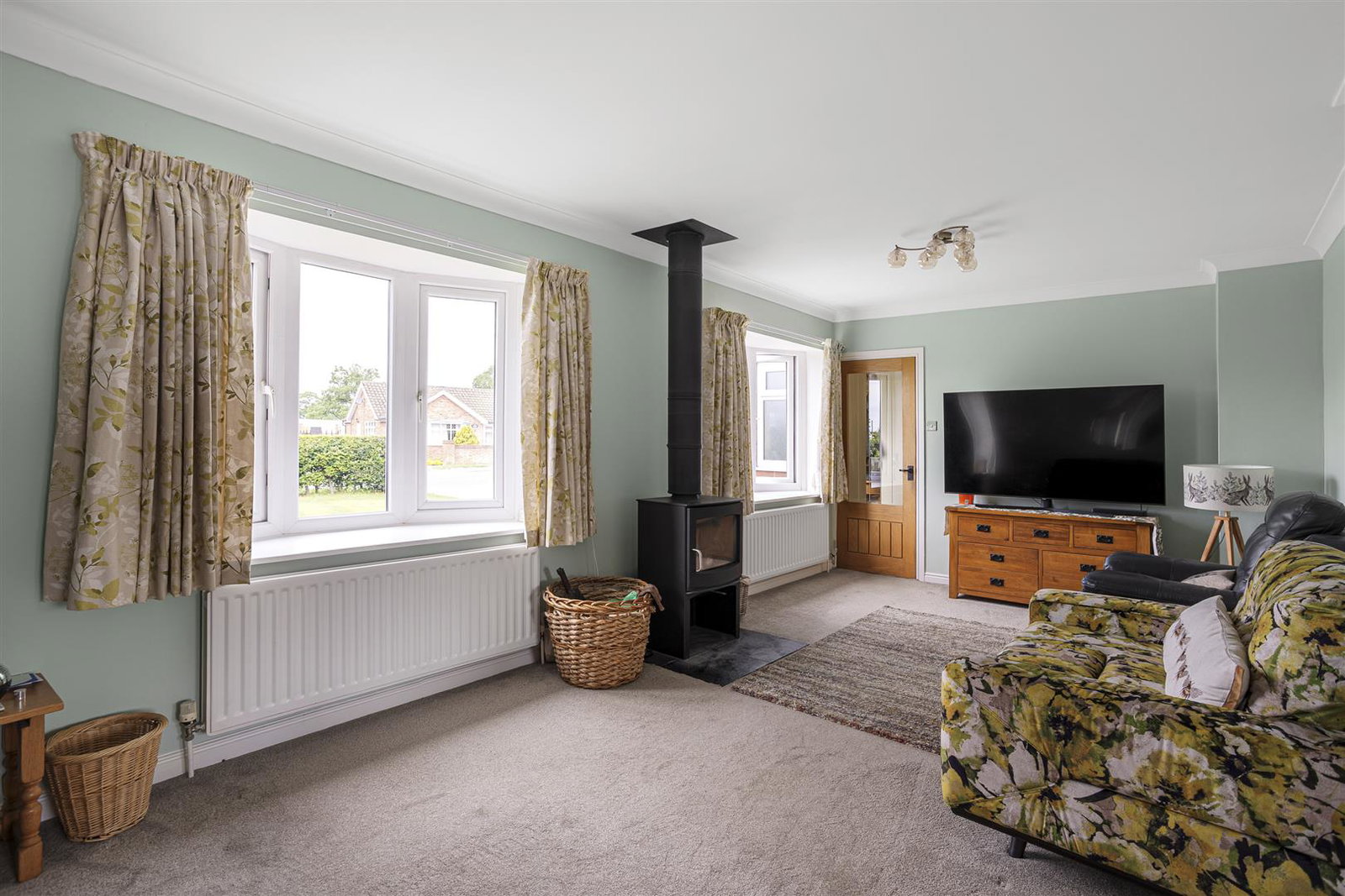 Detached House for sale in York, Easingwold Road, Huby, 1799 m²