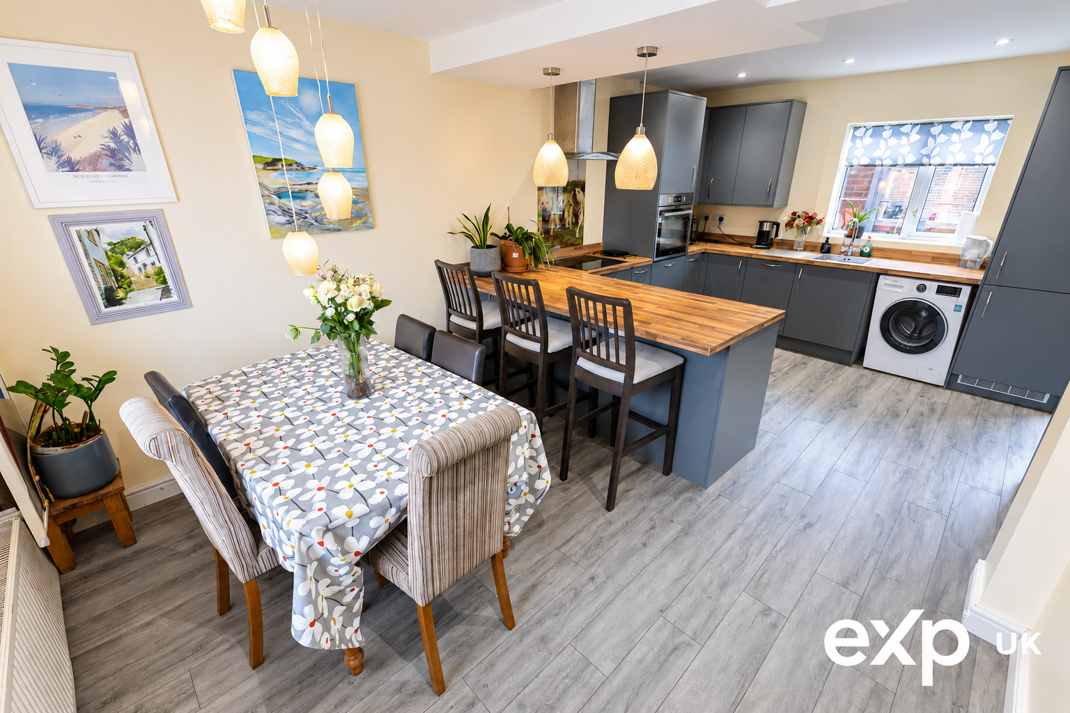 Semi Detached House for sale in Mansfield, Lime Crescent, Church Warsop, NG20 0SZ