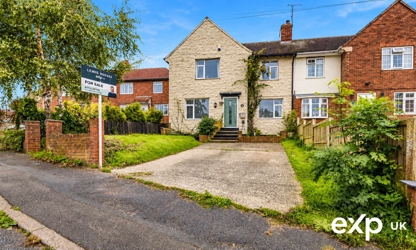 Semi Detached House for sale in Mansfield, Lime Crescent, Church Warsop, NG20 0SZ