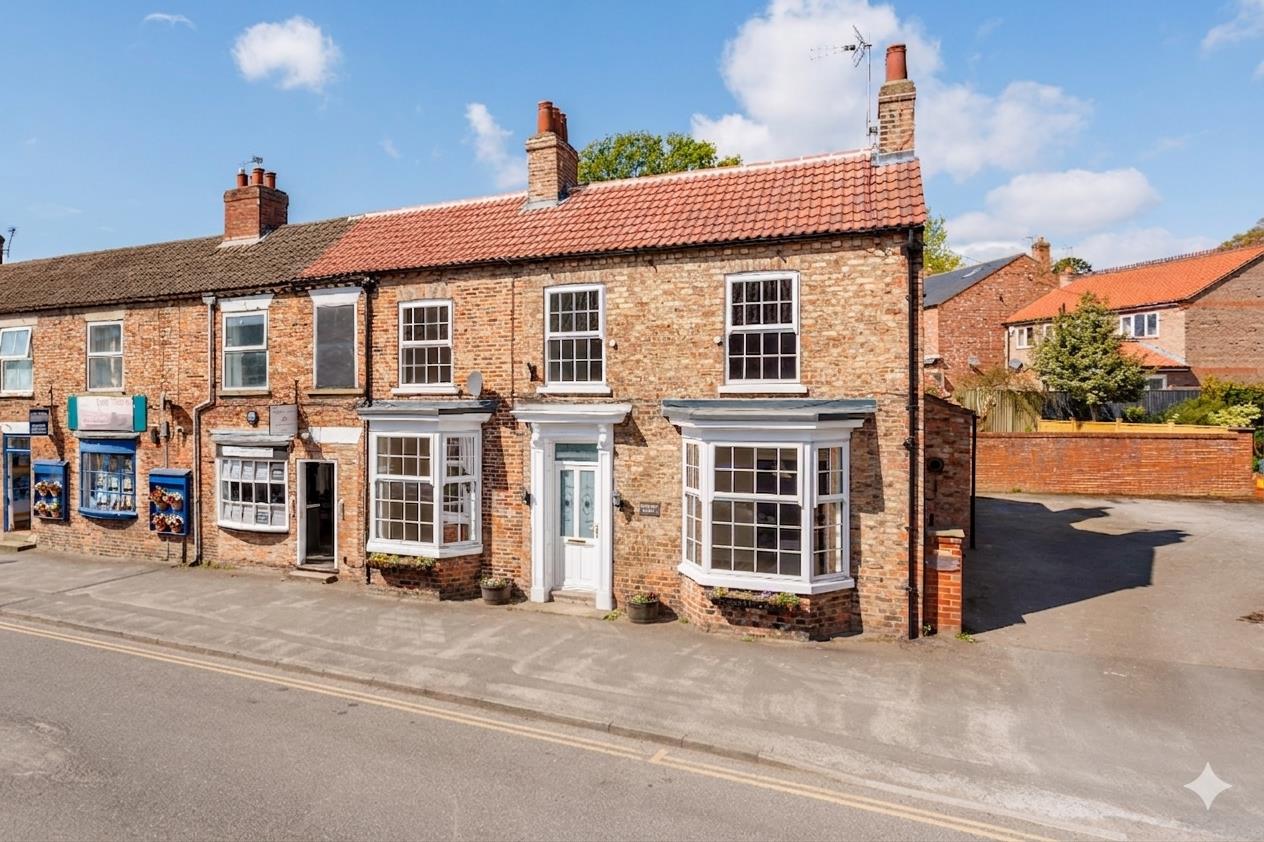 Semi Detached House for sale in York, Spring Street, York, 1900 m²