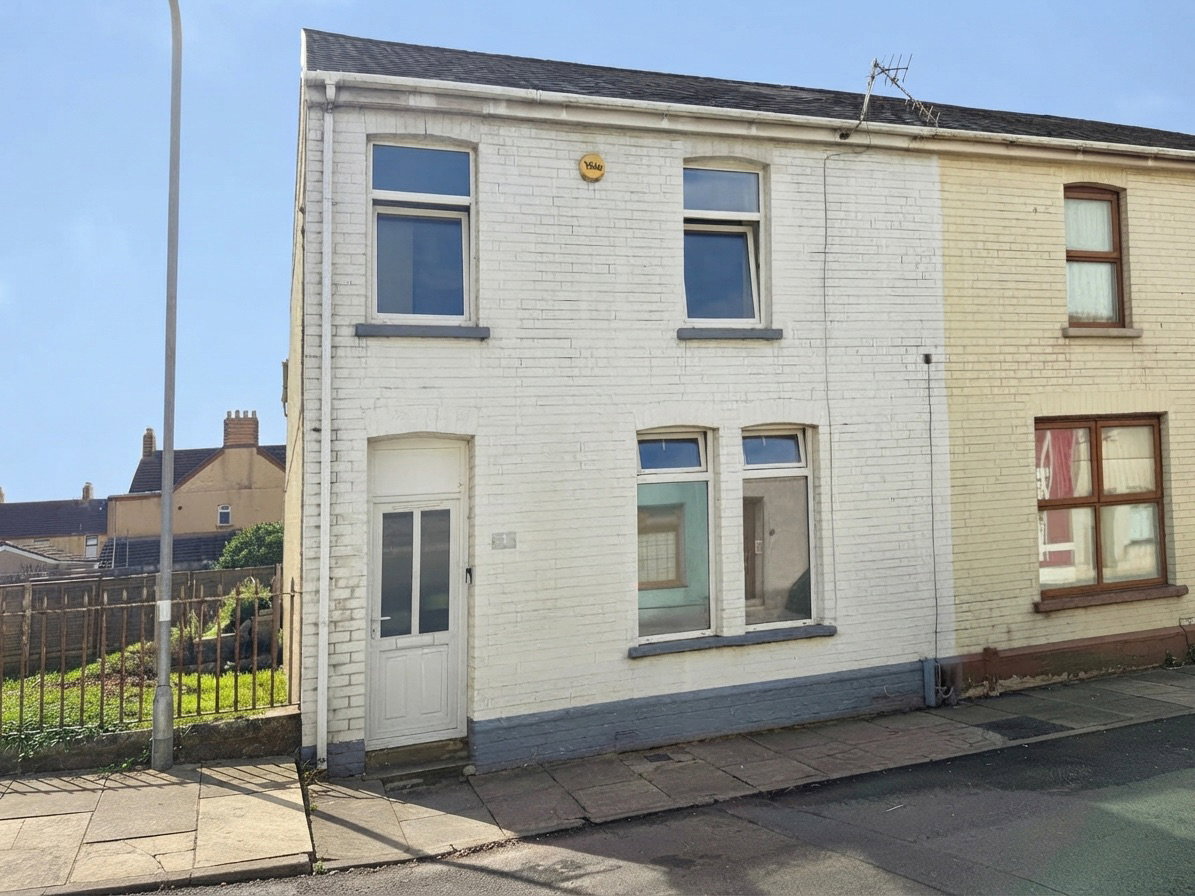 End Of Terrace House for sale in Port Talbot, Pendarvis Terrace, Port Talbot, SA12 6DX