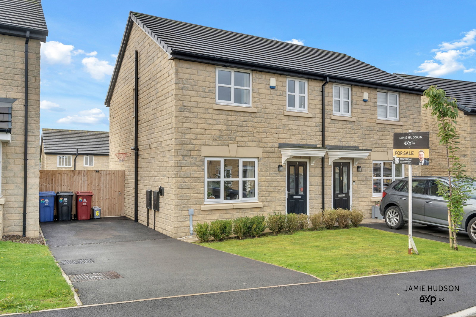 Detached House for sale in Burnley, Gaskell Drive, Burnley, BB12 6BW, 787 m²